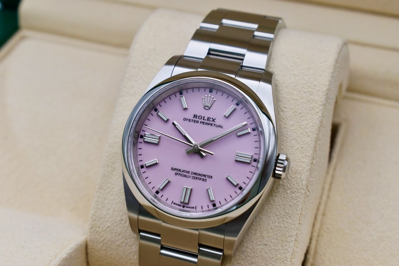 Rolex Oyster Perpetual 126000 Thumbnail 2