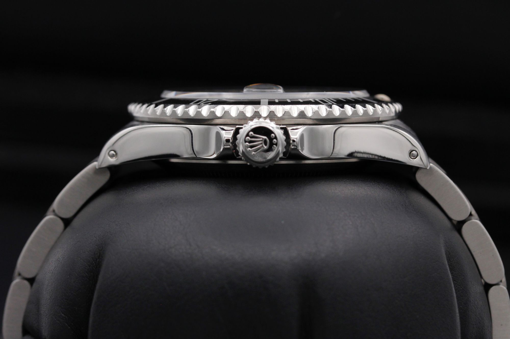 Rolex Submariner 16610 Thumbnail 3