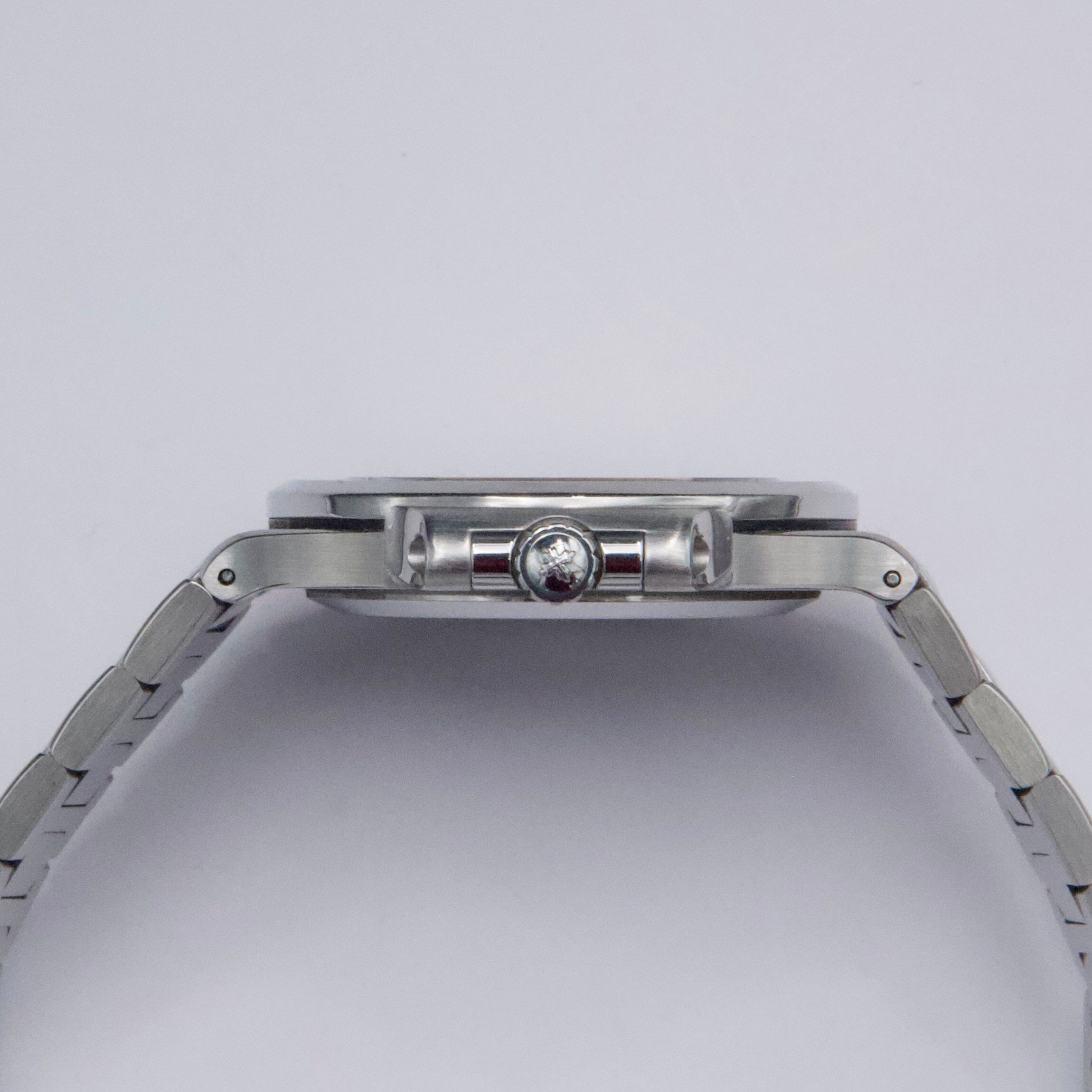 Patek Philippe Nautilus 3800/1A Thumbnail 5