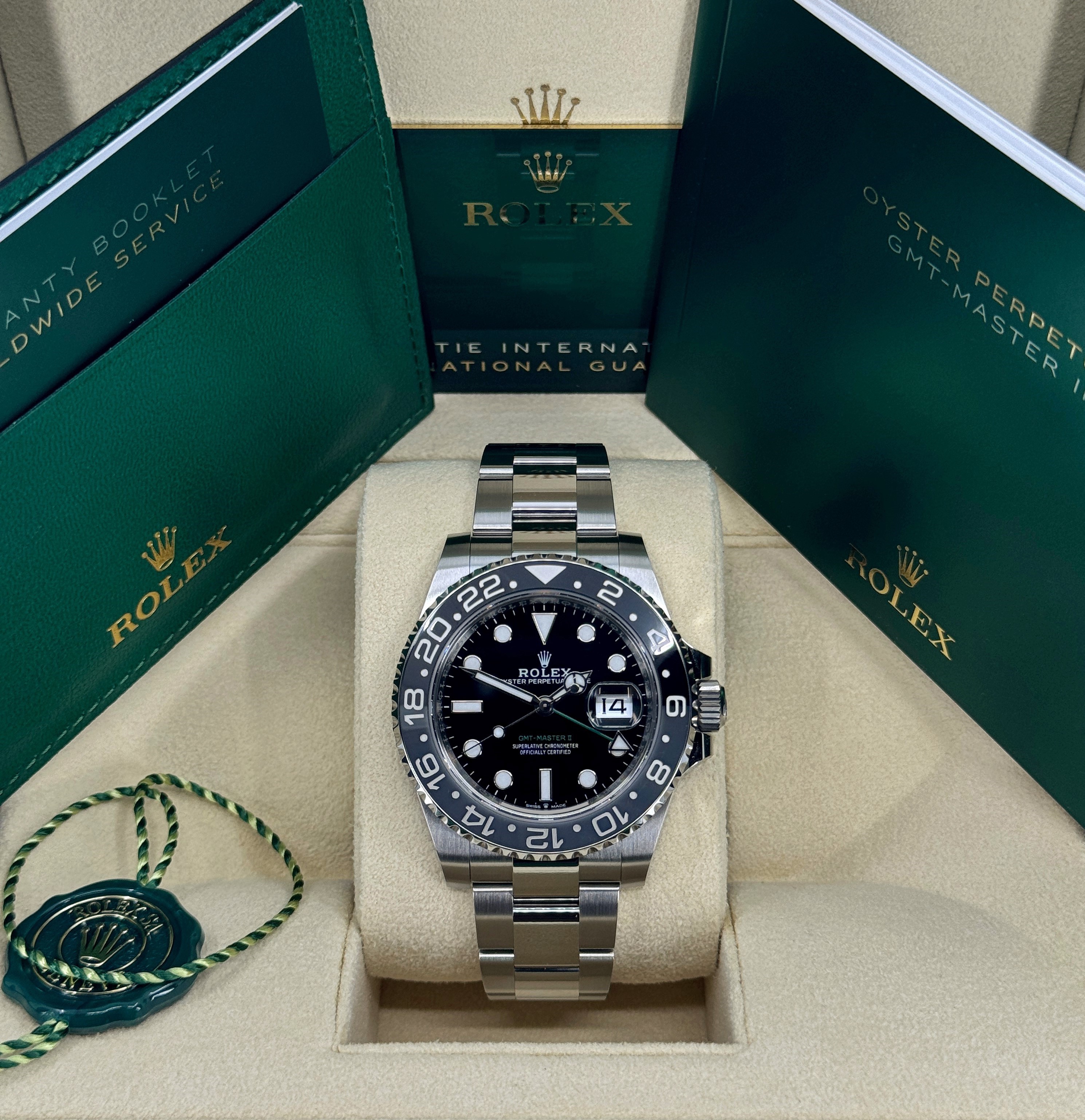 Rolex GMT Master II 126710 GRNR Thumbnail 7
