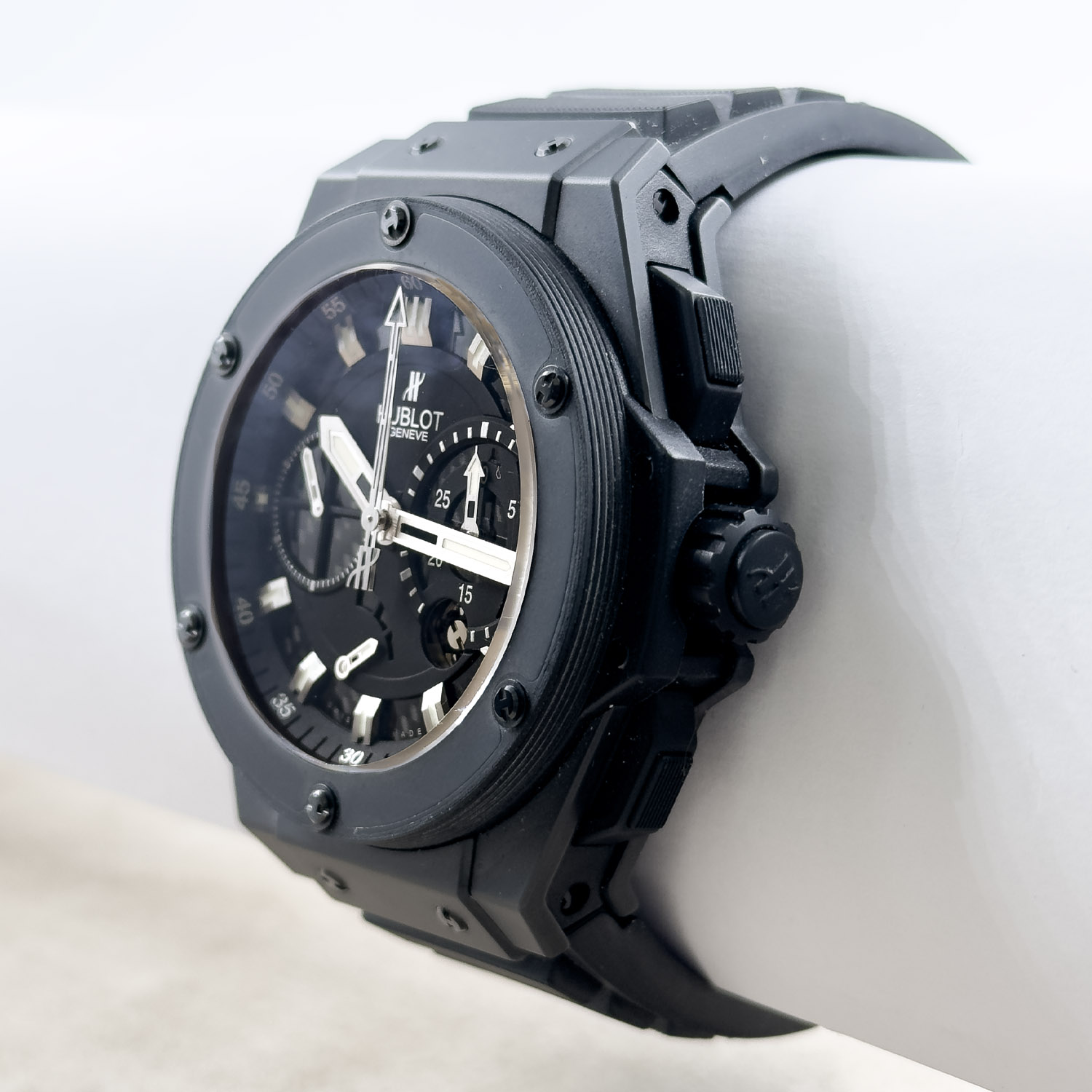 Hublot King Power 709.CI.1770.RX Thumbnail 2