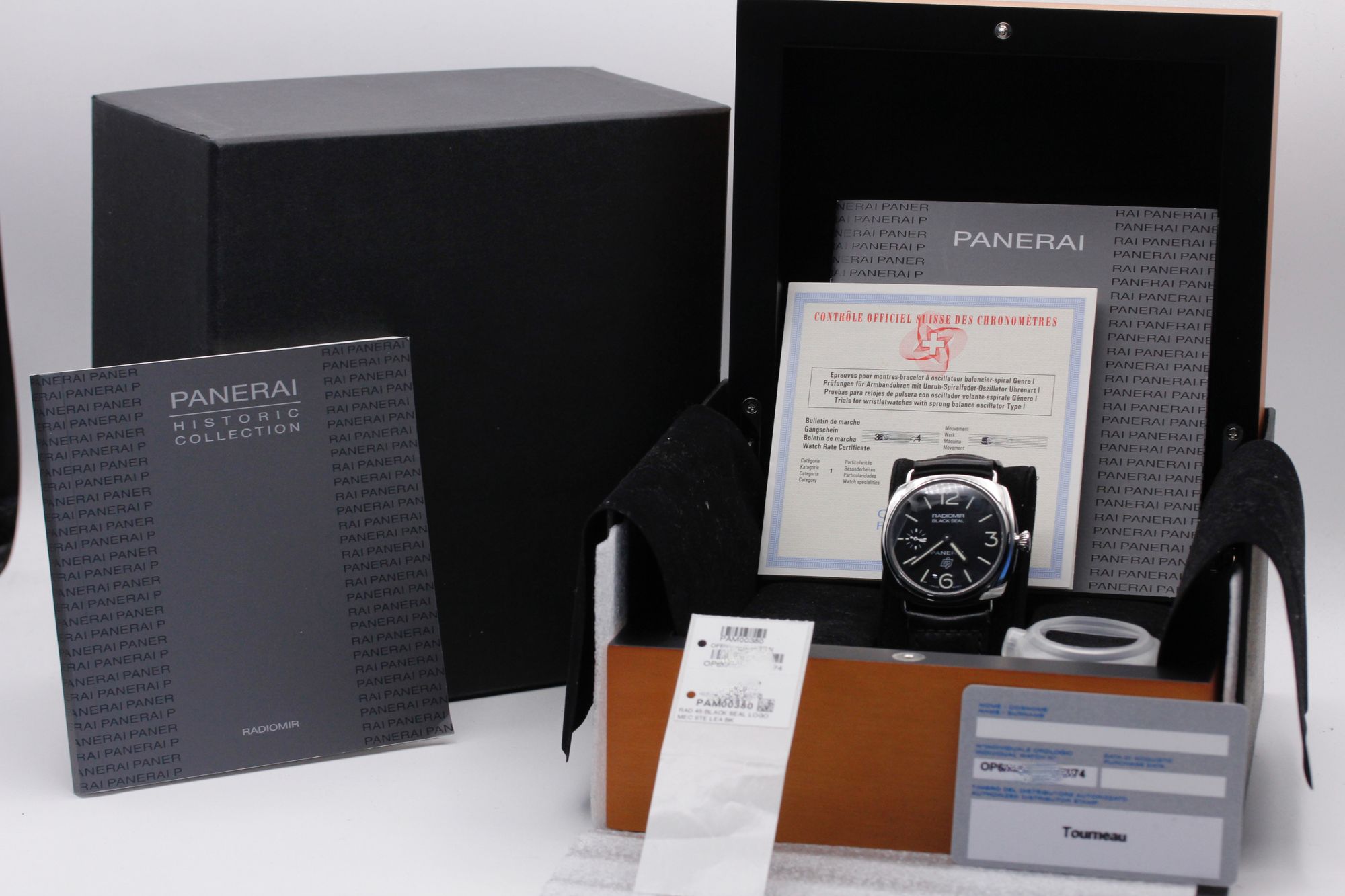Panerai Radiomir Manual PAM00380 Thumbnail 5