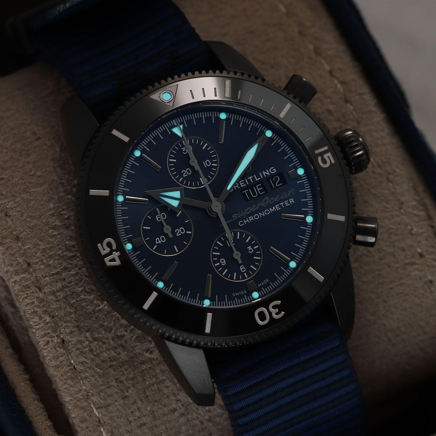Breitling SuperOcean Heritage Chronograph 44 M13313 Thumbnail 6