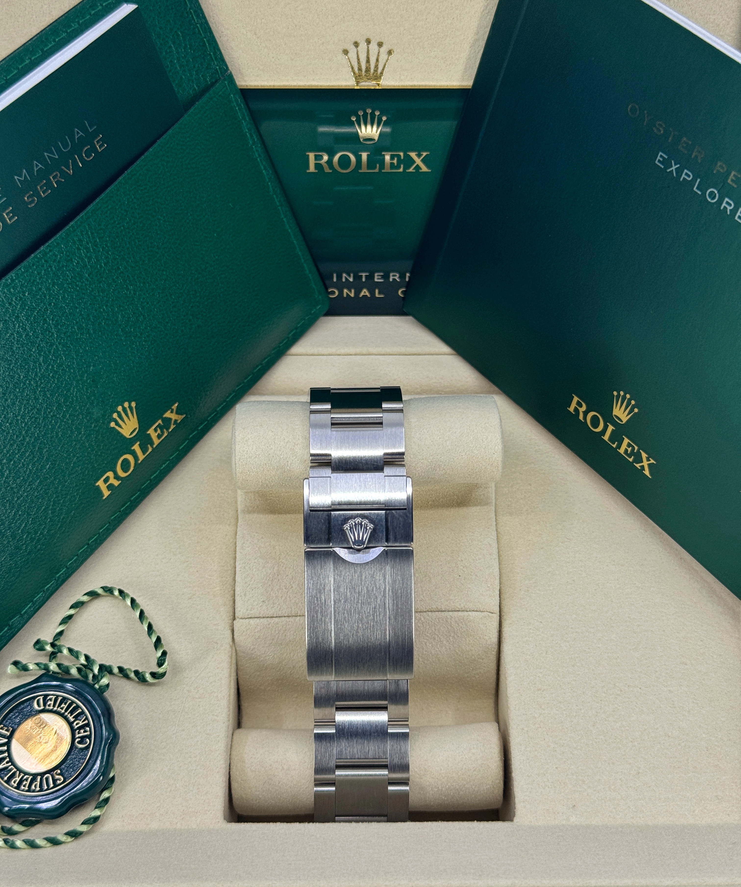 Rolex Explorer II 226570 Thumbnail 3