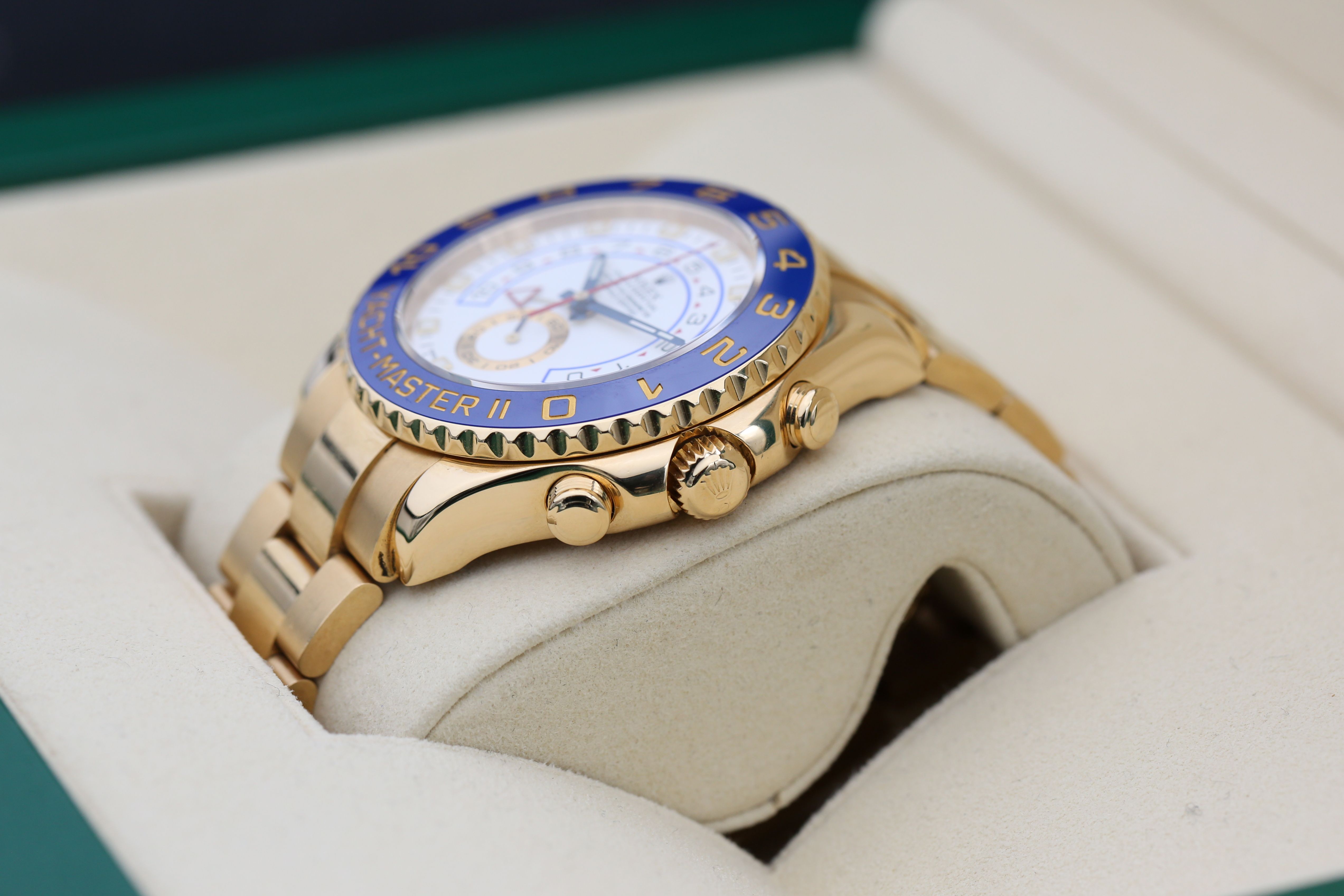 Rolex Yacht-Master II 116688 Thumbnail 6