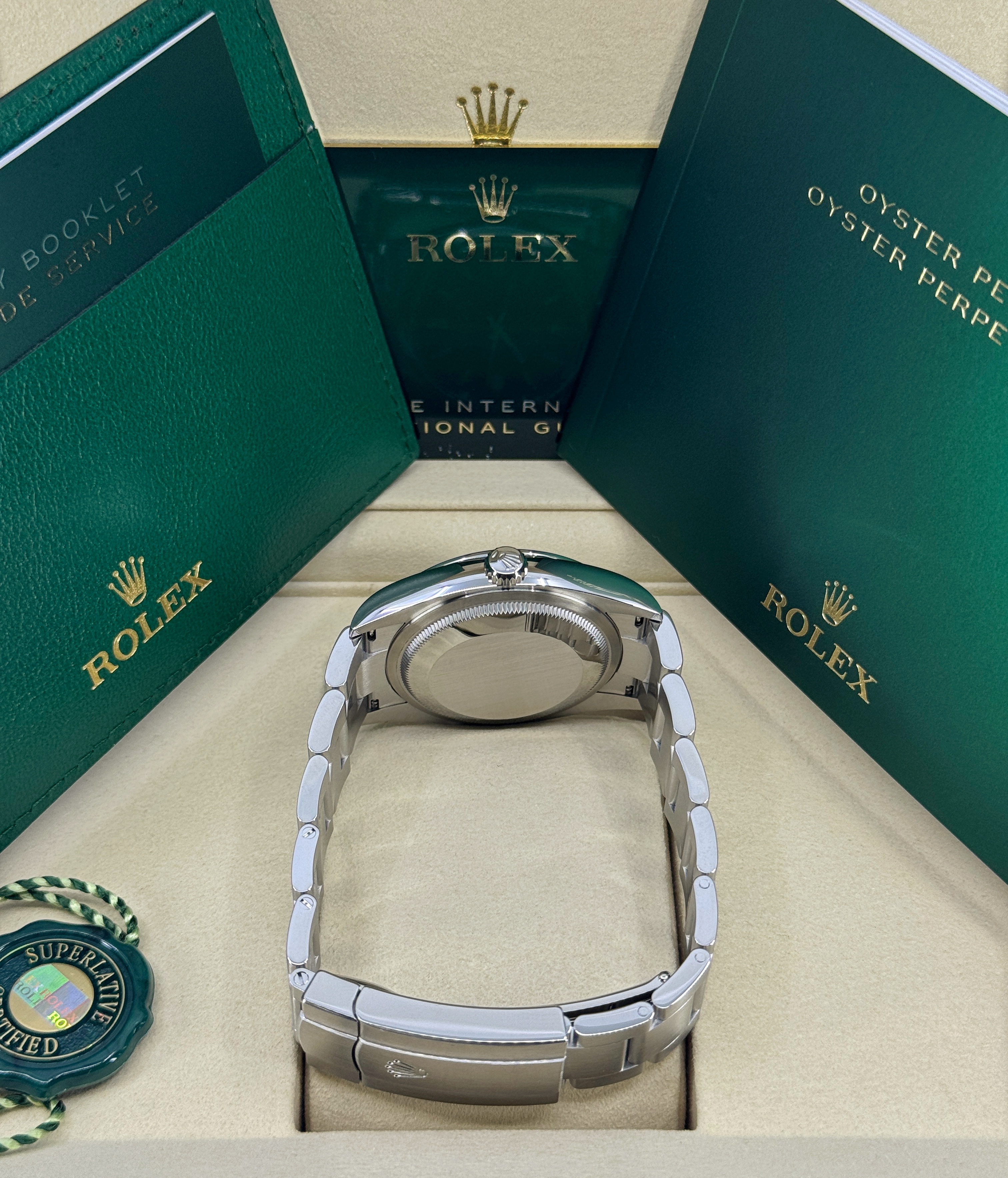 Rolex Oyster Perpetual 126000 Thumbnail 4