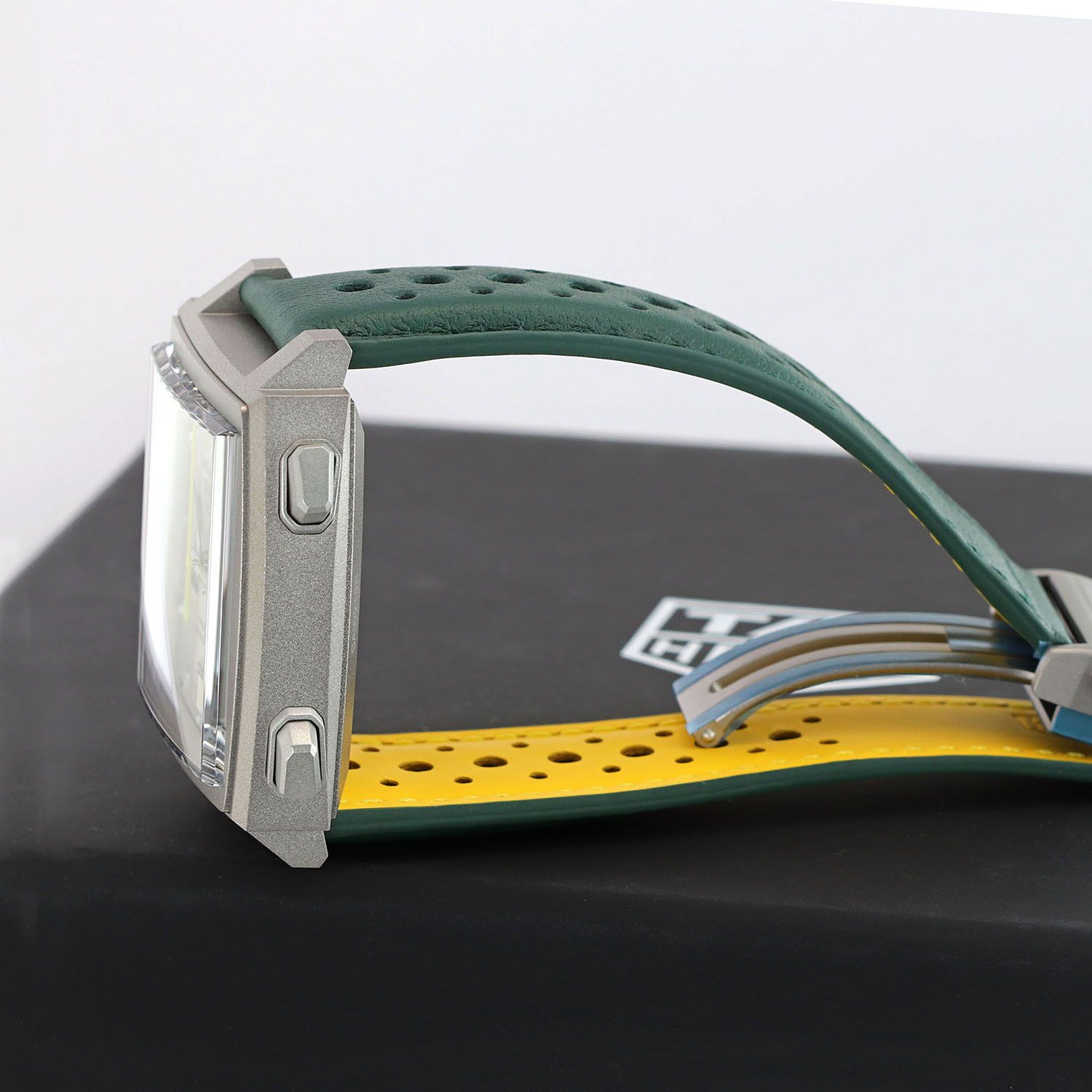 Tag Heuer Monaco CAW218E.FC6565 Thumbnail 4