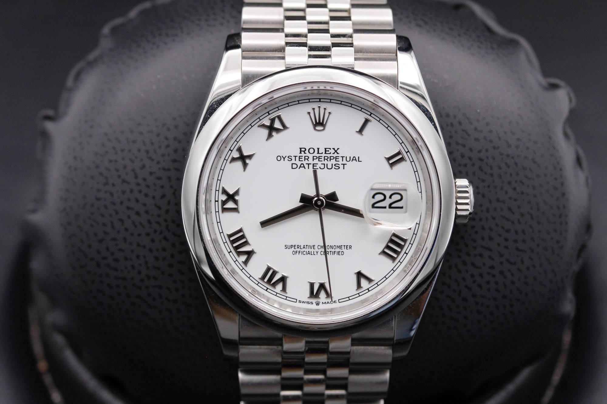 Rolex Datejust 126200 Thumbnail 1