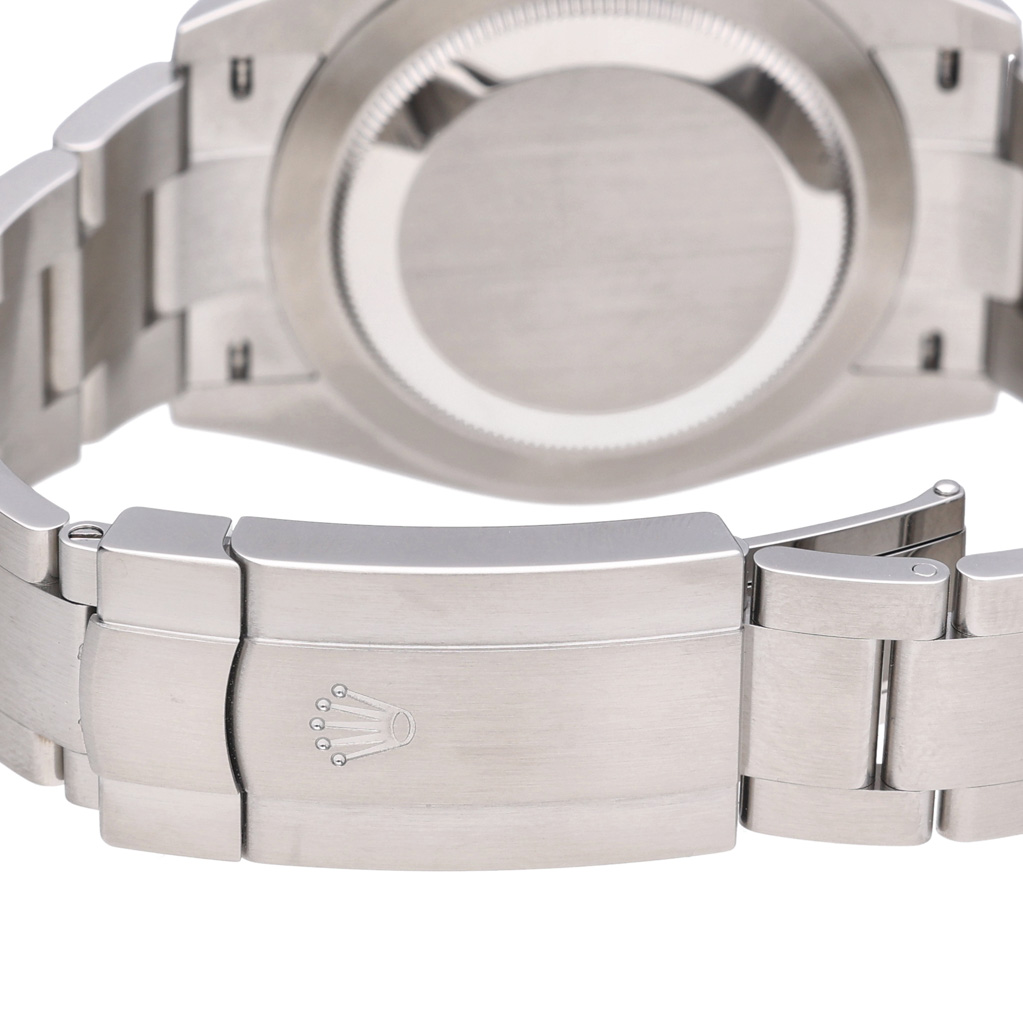 Rolex Oyster Perpetual 124300 Thumbnail 3
