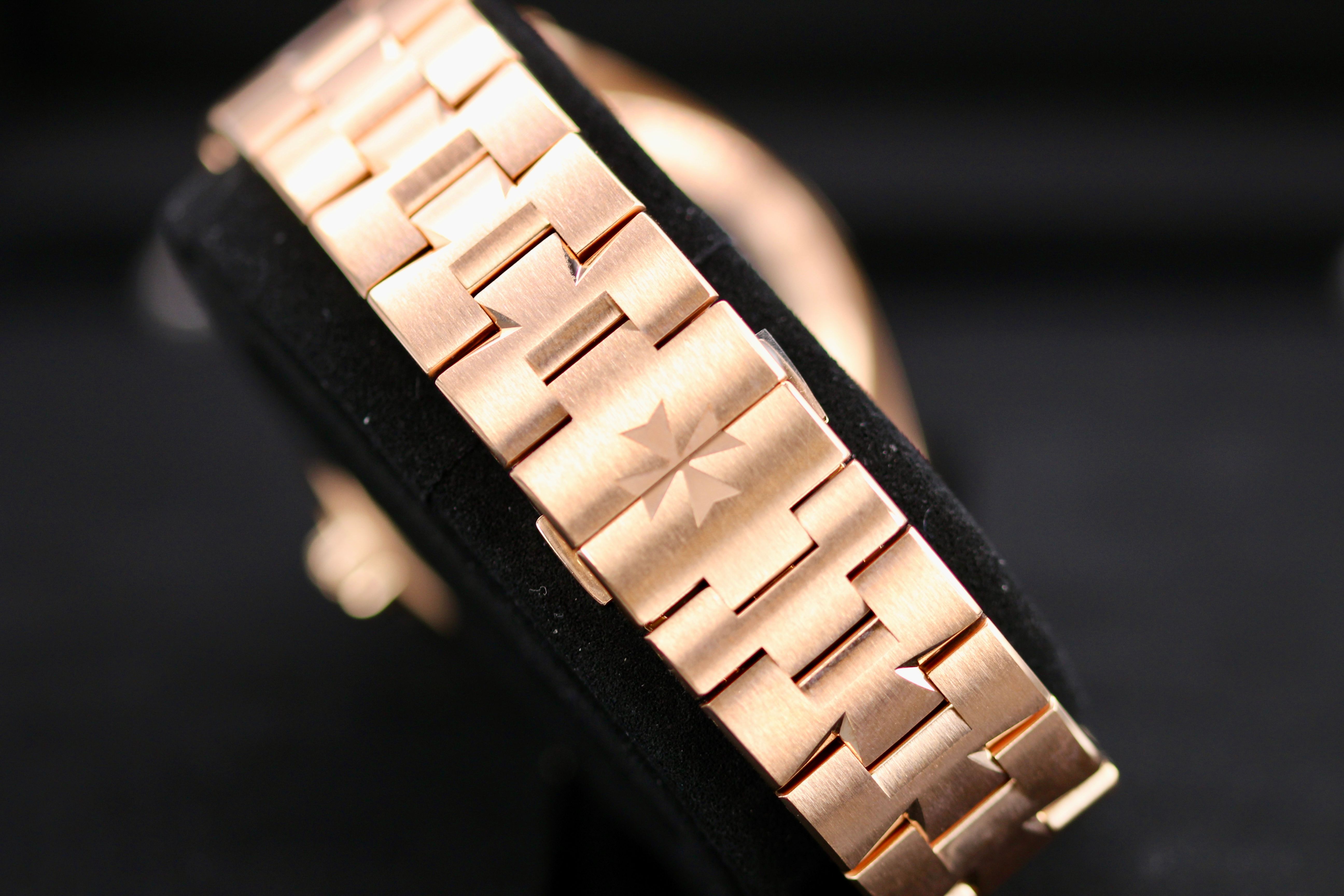 Vacheron Constantin Overseas 4520V/210R-B967 Thumbnail 4