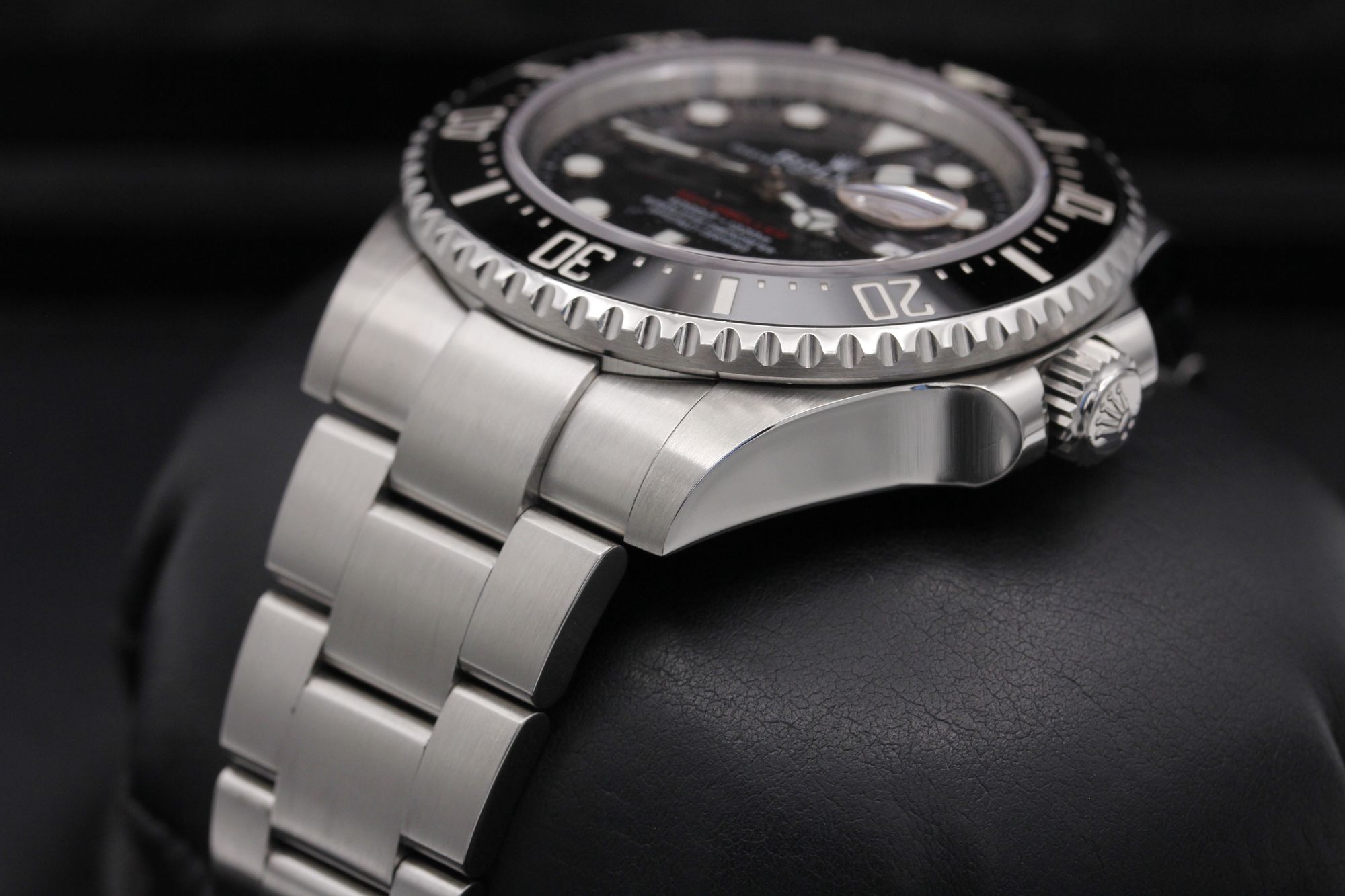 Rolex Sea-Dweller 126600 Thumbnail 2