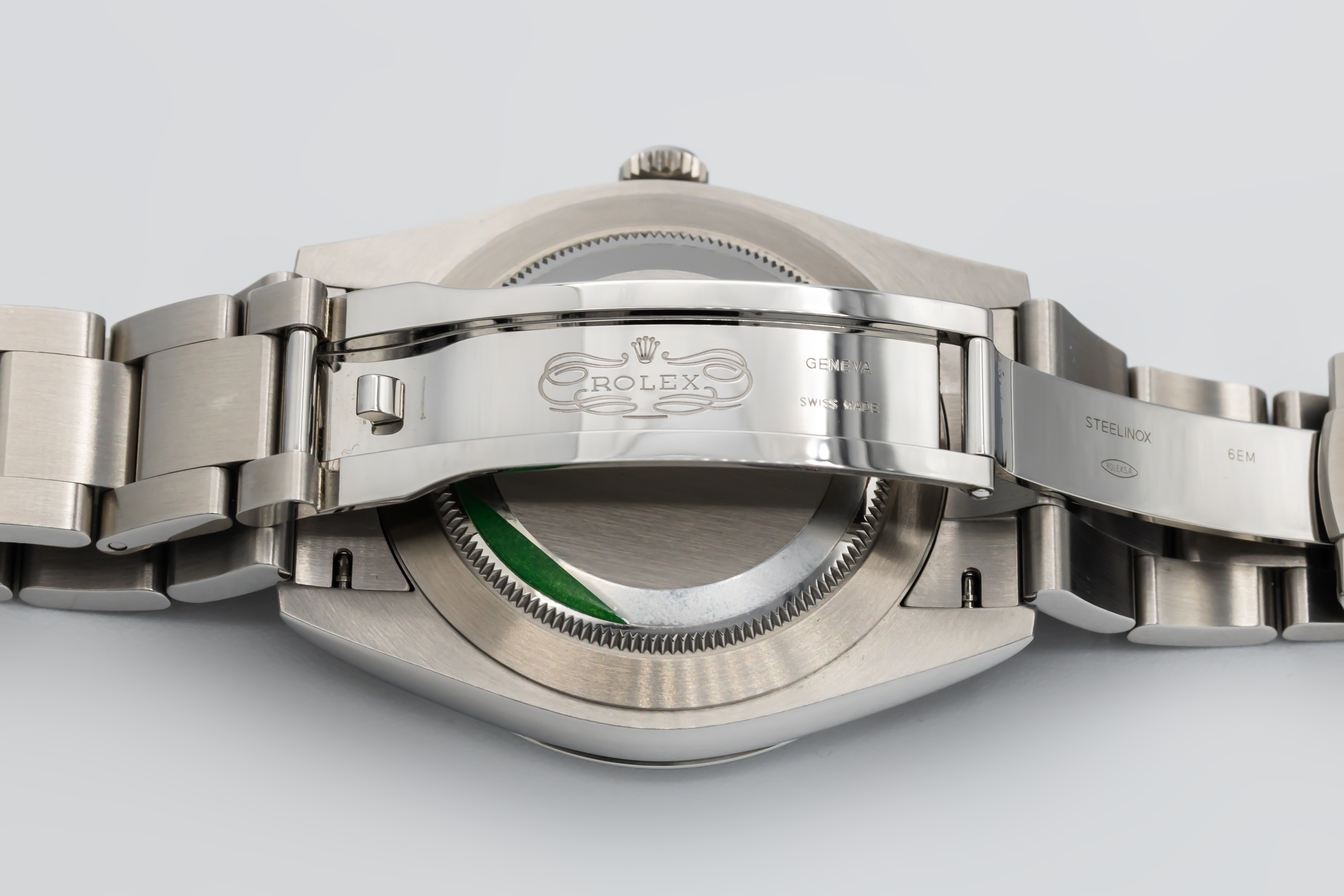Rolex Oyster Perpetual 124300 Thumbnail 4