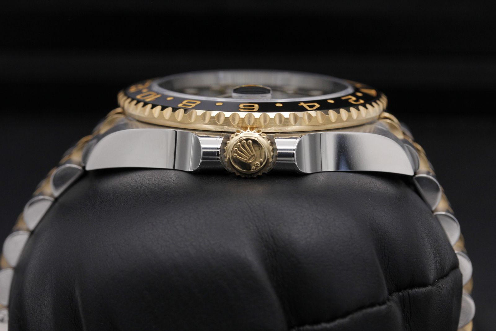 Rolex GMT Master II 126713 GRNR Thumbnail 3