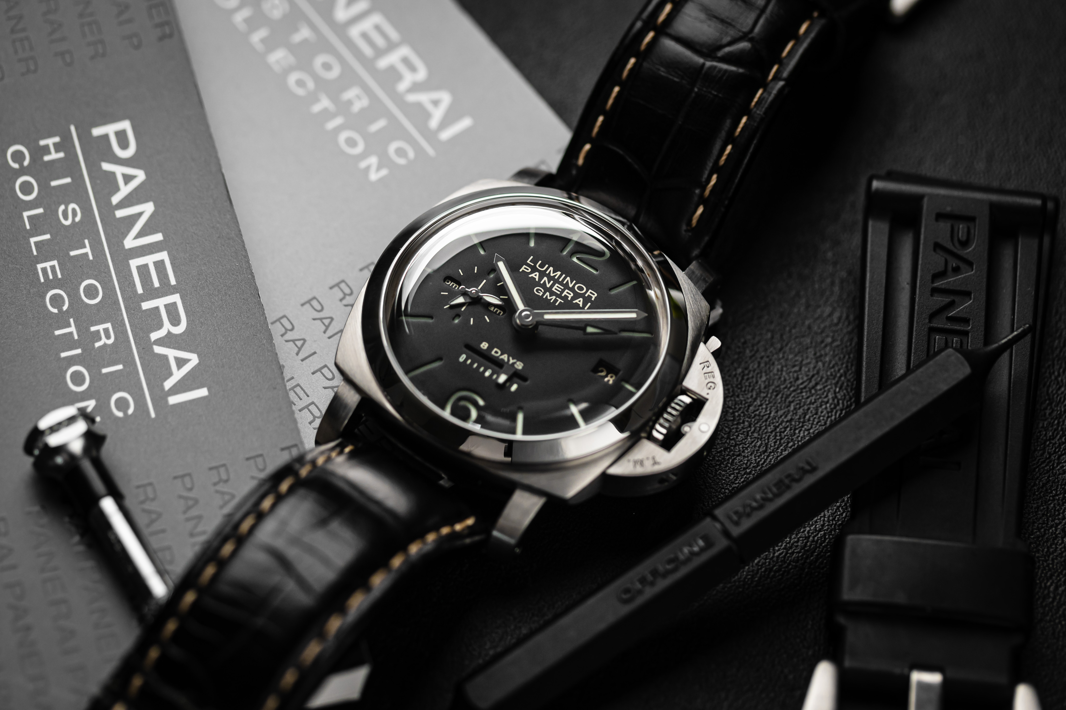 Panerai Luminor 8 Days PAM00233 Thumbnail 6