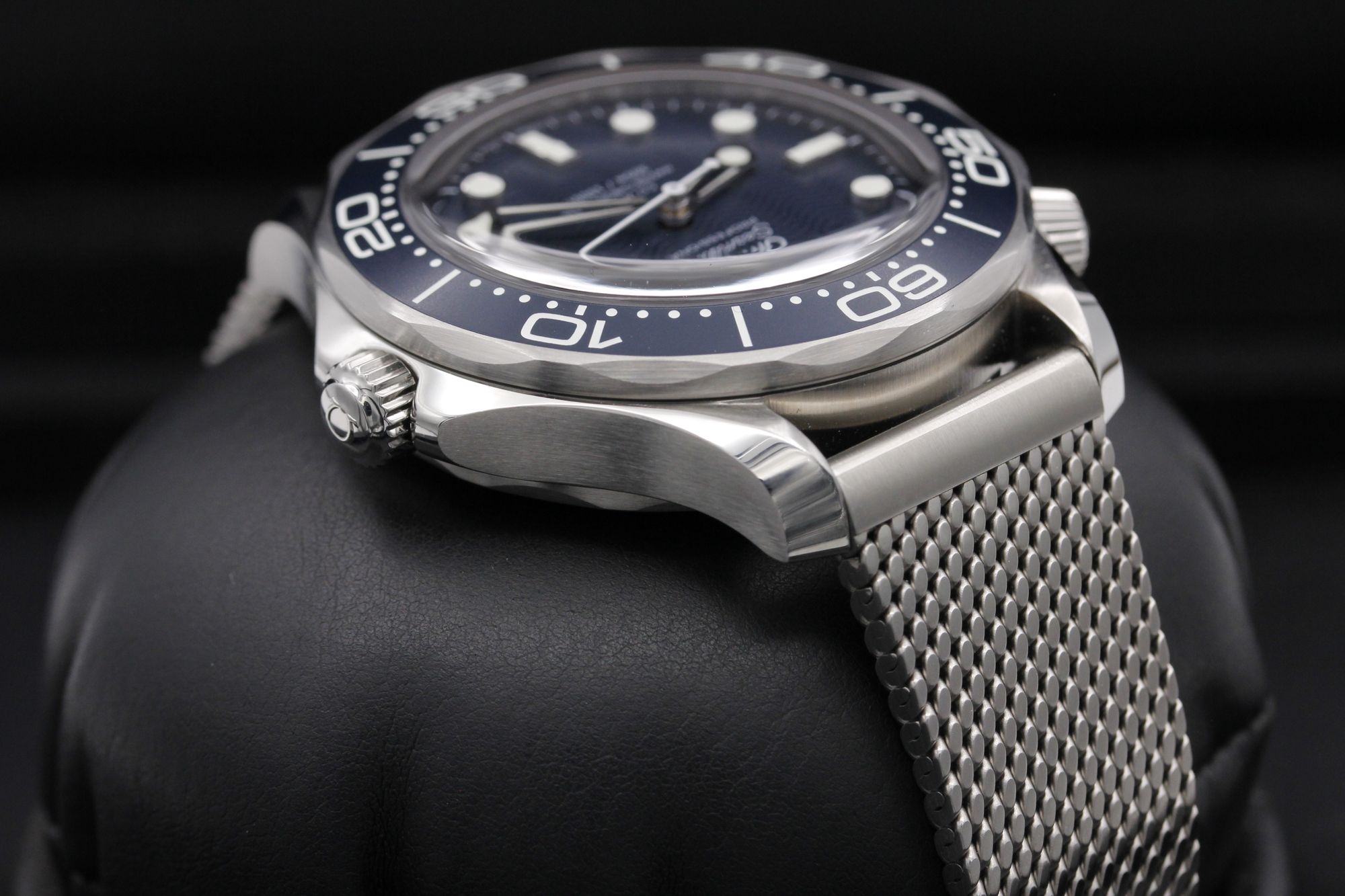 Omega Seamaster Diver 300m 210.30.42.20.03.002 Thumbnail 4