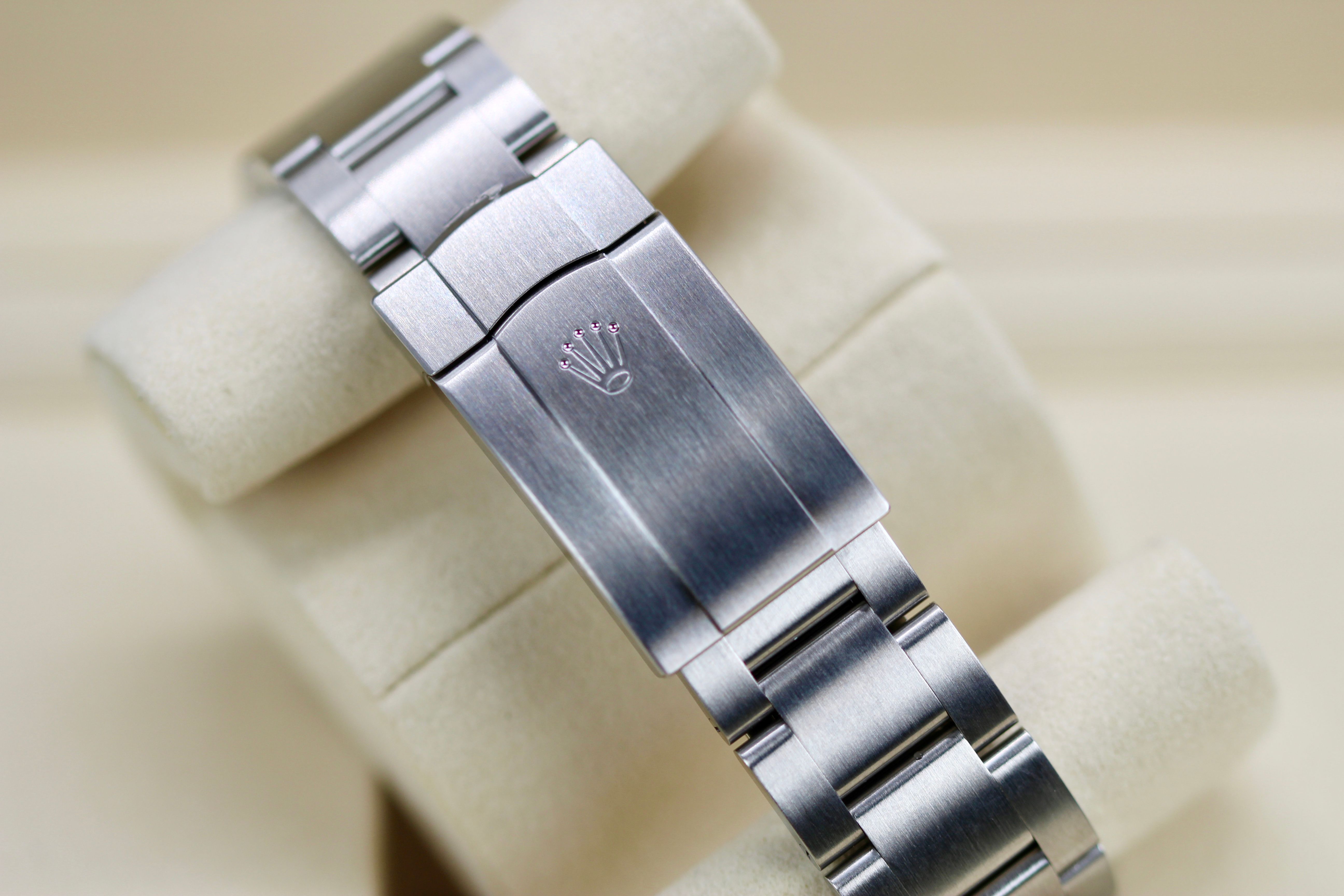 Rolex Oyster Perpetual 41 134300 Thumbnail 4