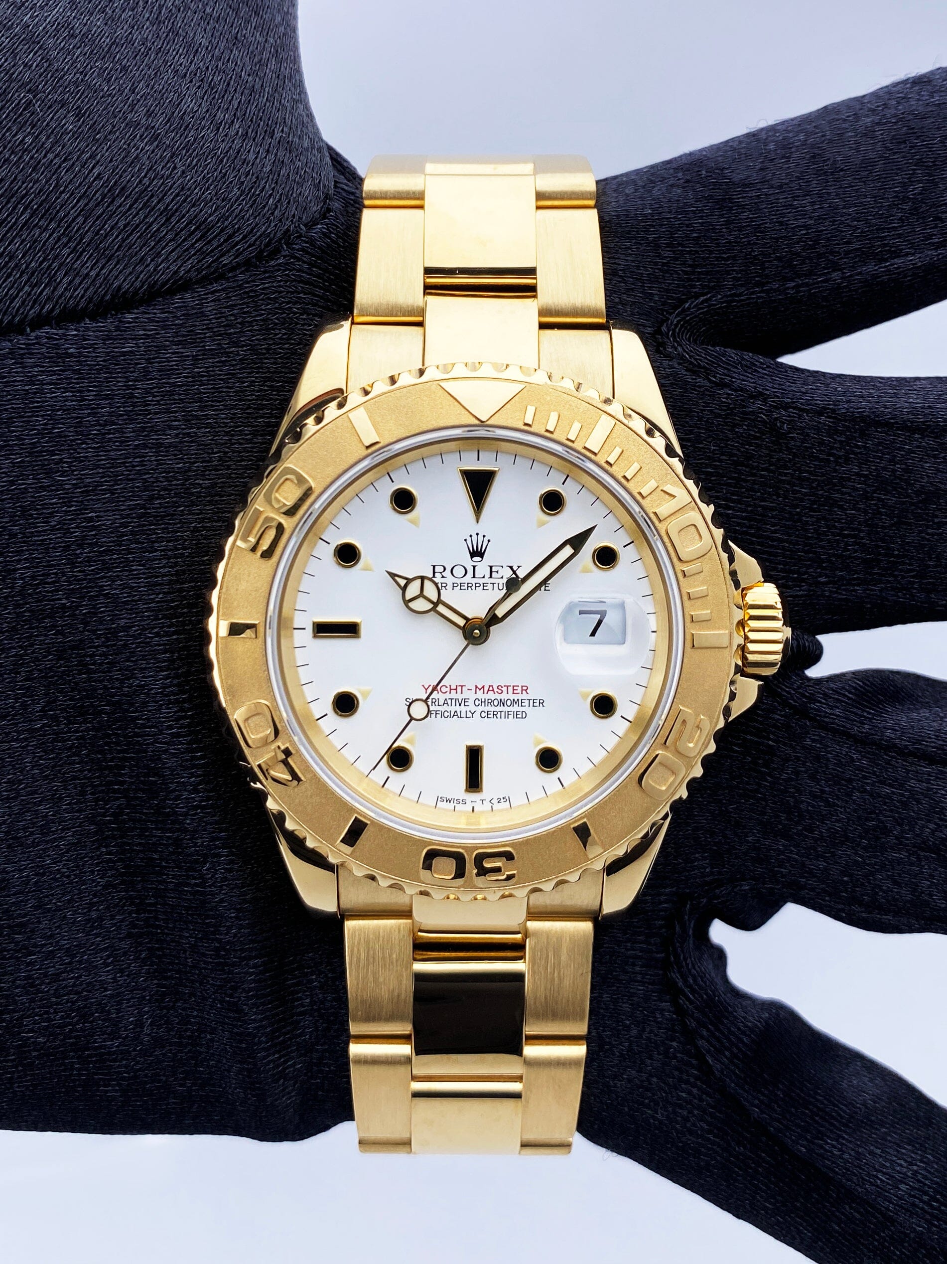 Rolex Yacht-Master 16628 Thumbnail 2