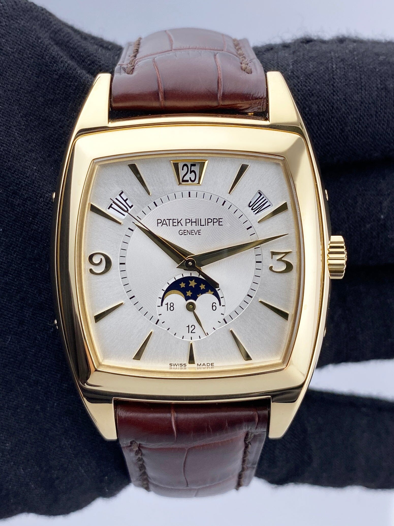 Patek Philippe Complications 5135J-001 Thumbnail 2