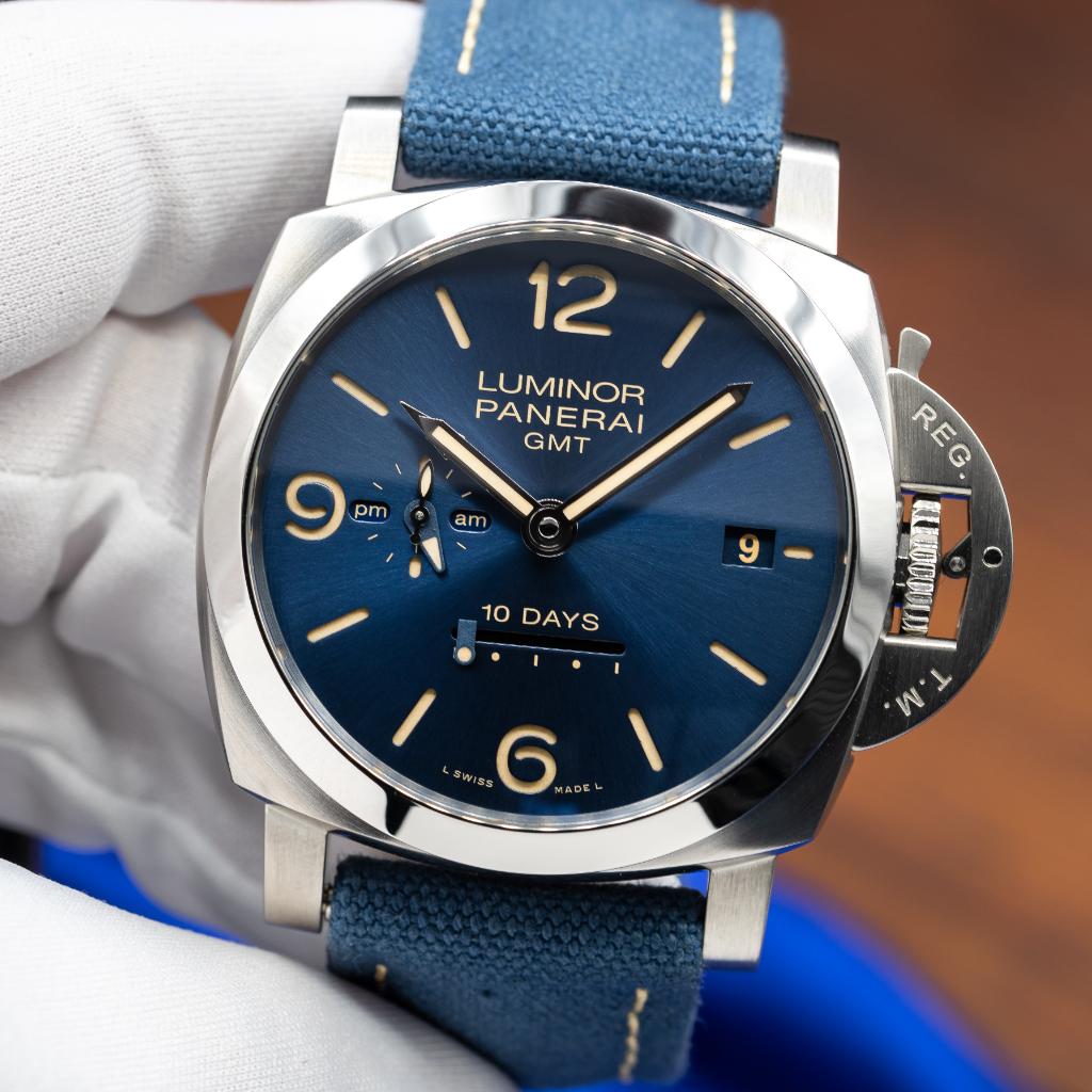 Panerai Luminor GMT PAM00986 Thumbnail 6