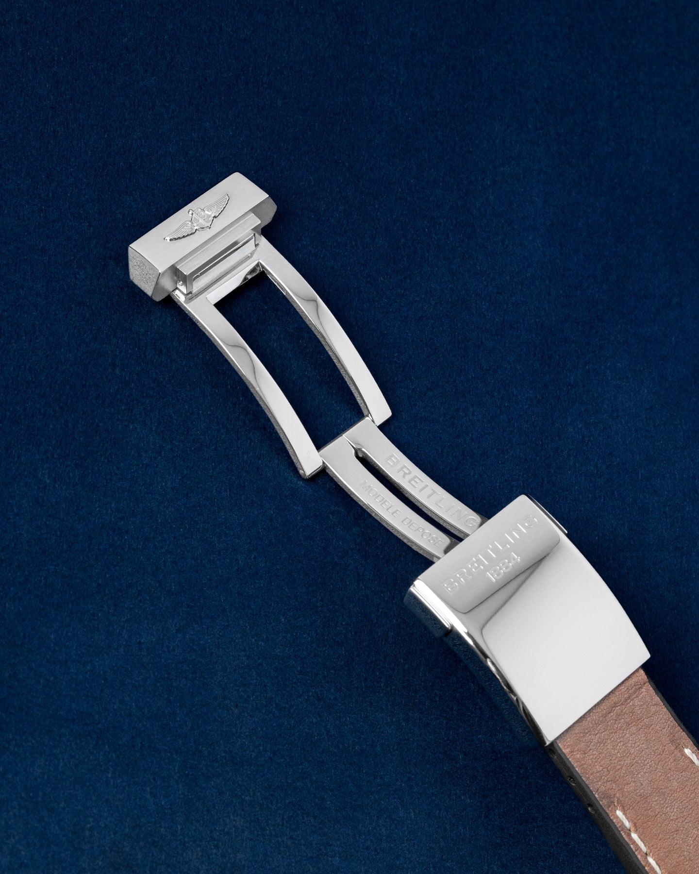 Breitling SuperOcean Heritage II 46 IB2020 Thumbnail 3