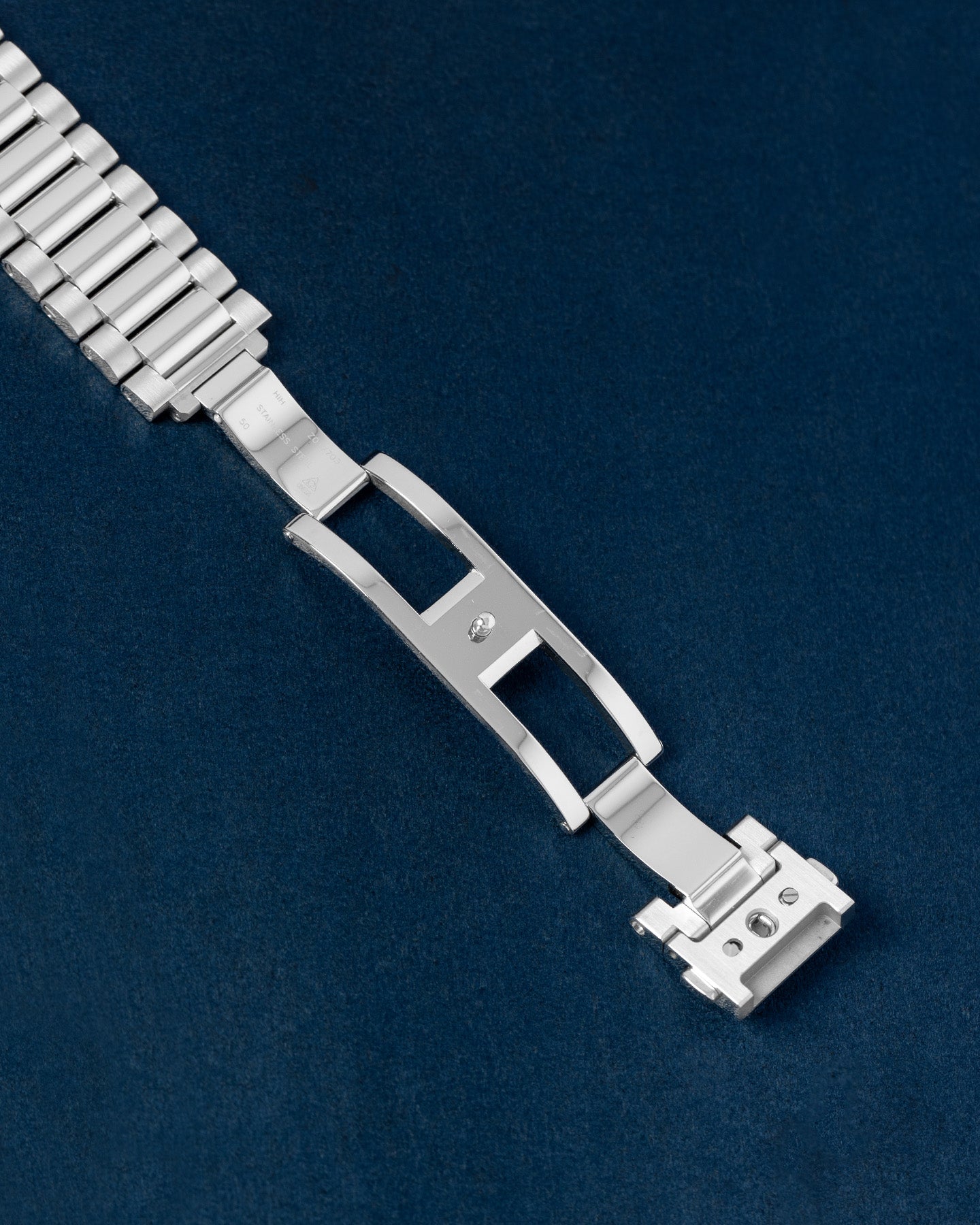 Omega Aqua Terra 150m Gents 220.10.38.20.12.001 Thumbnail 4