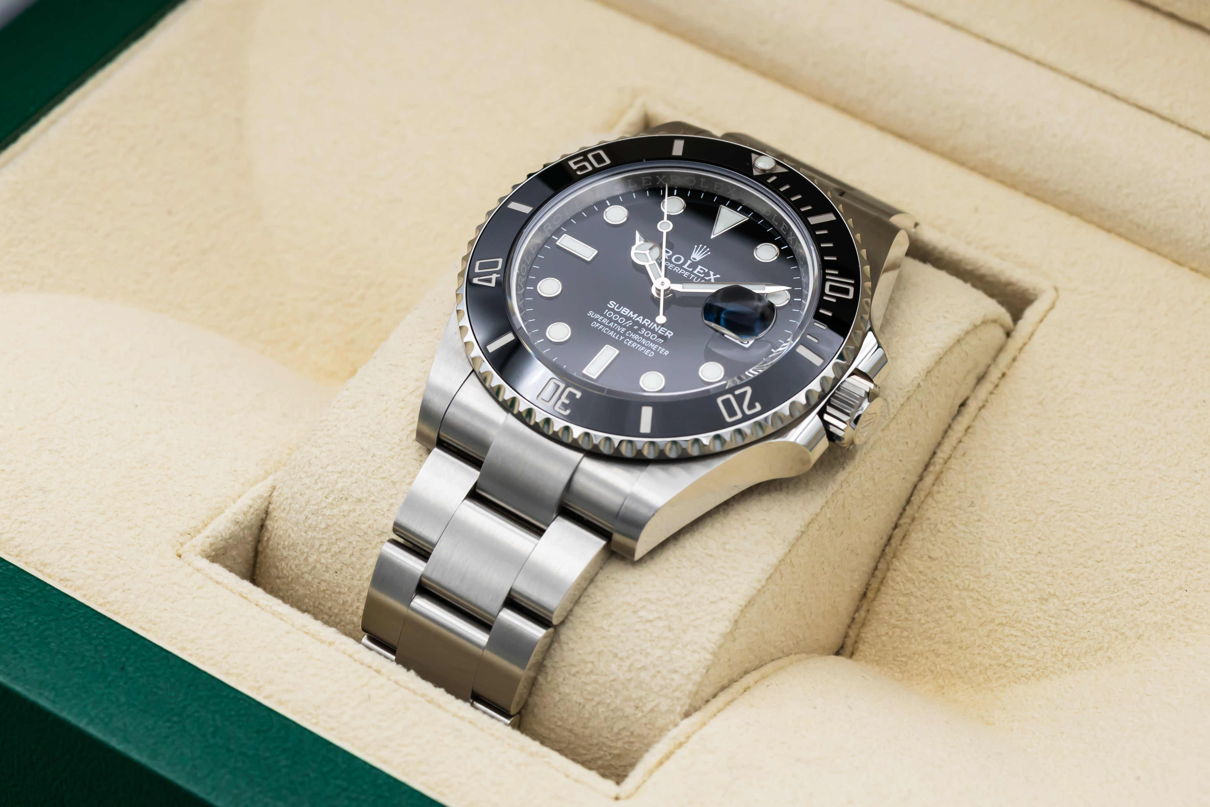 Rolex Submariner 126610 LN Thumbnail 5