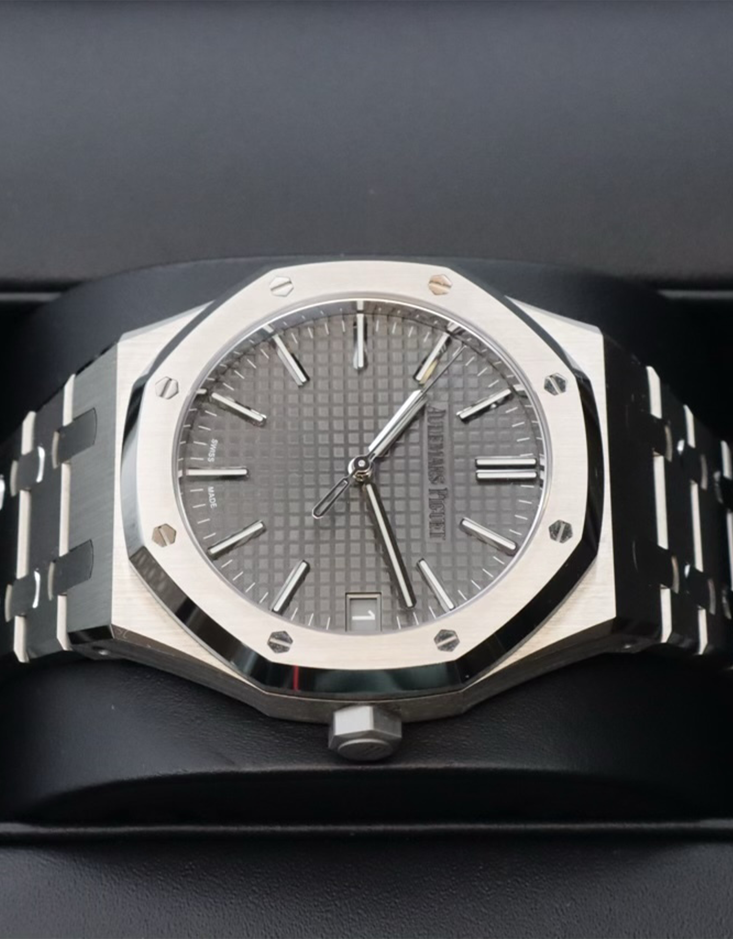 Audemars Piguet Royal Oak 15510ST.OO.1320ST.10 Thumbnail 3