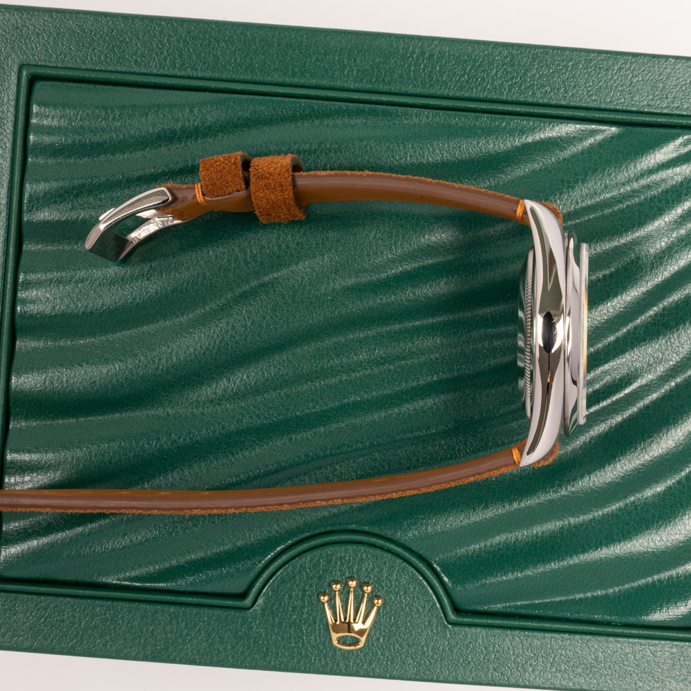 Rolex Explorer 114270 Thumbnail 4