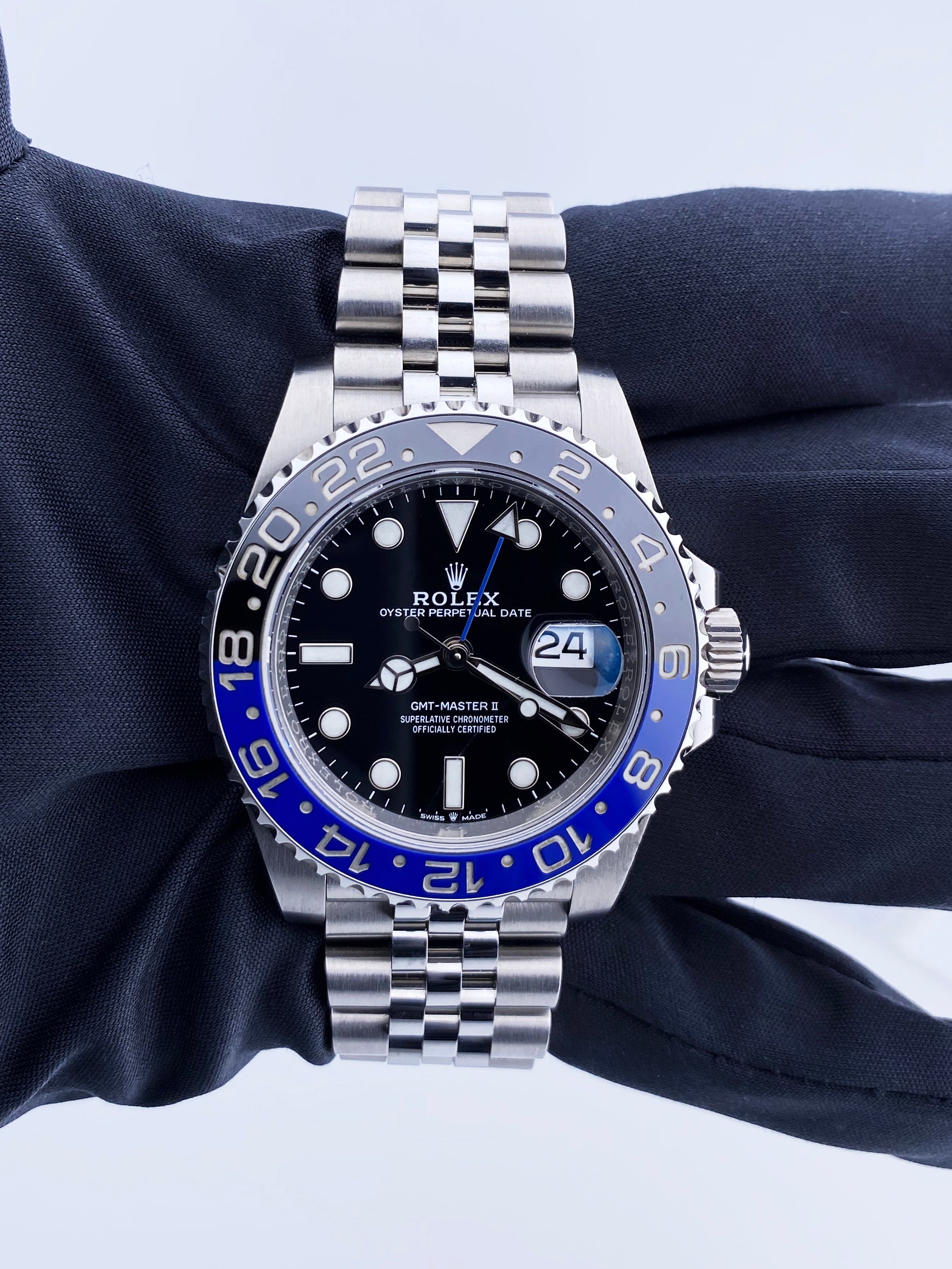 Rolex GMT Master II 126710 BLNR Thumbnail 2
