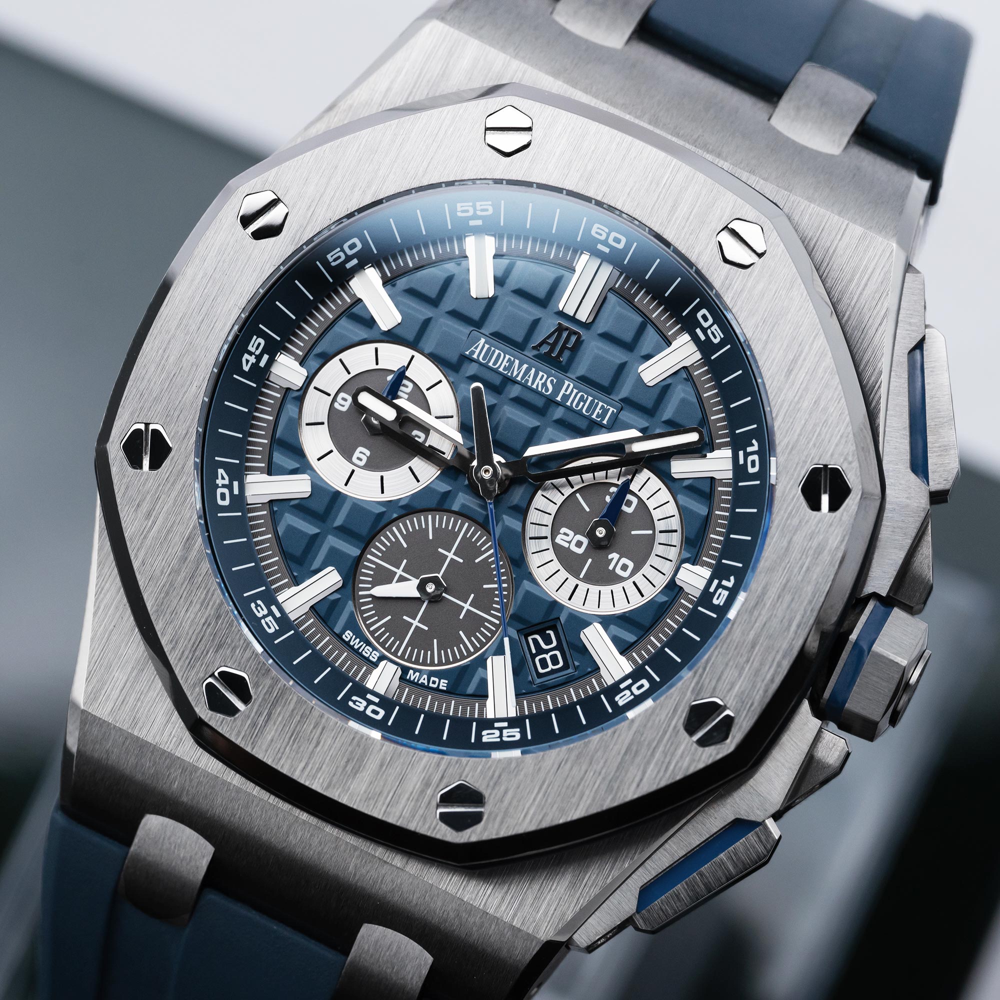 Audemars Piguet Royal Oak Offshore 26480TI.OO.A027CA.01 Thumbnail 5