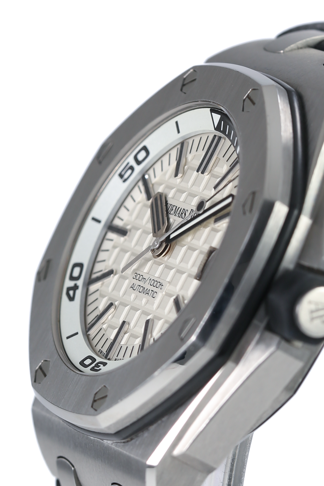 Audemars Piguet Royal Oak Offshore 15710ST.OO.A002CA.02 Thumbnail 5