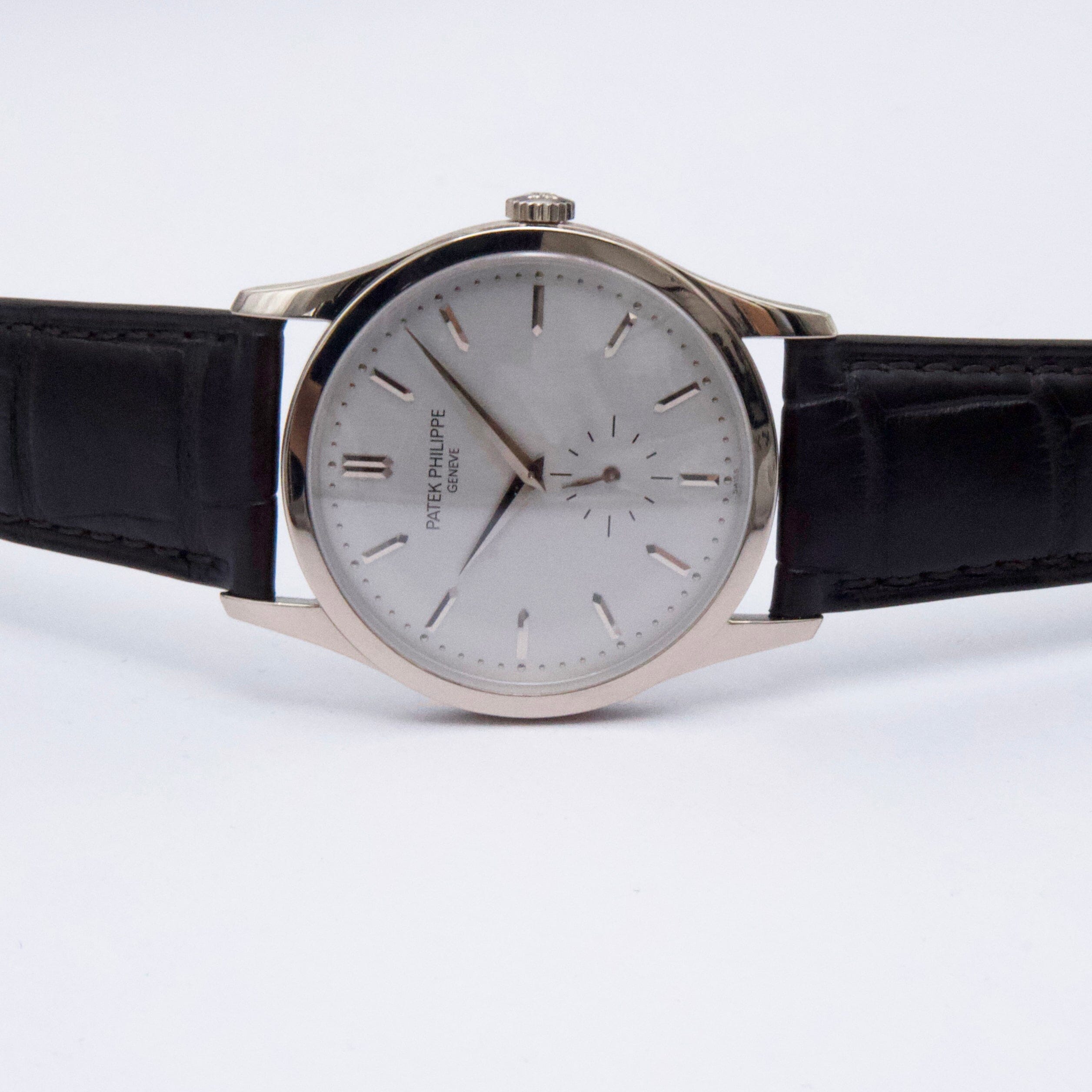 Patek Philippe Calatrava 5196G-001 Thumbnail 4