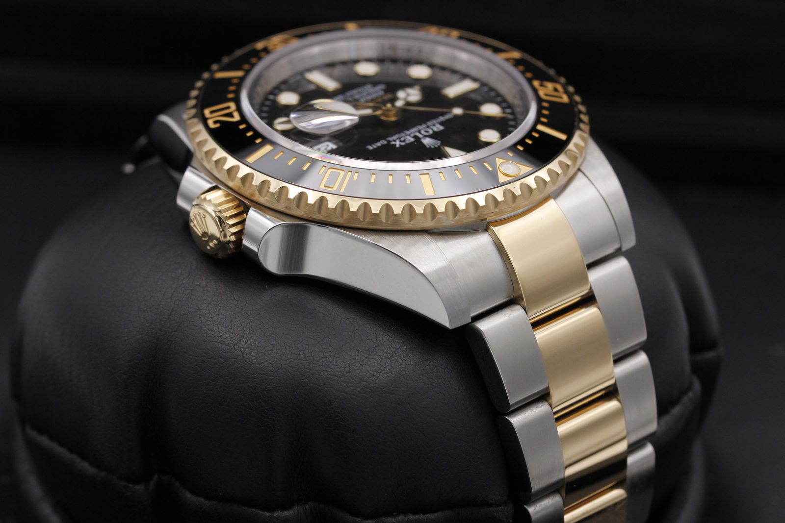 Rolex Sea-Dweller 126603 Thumbnail 4