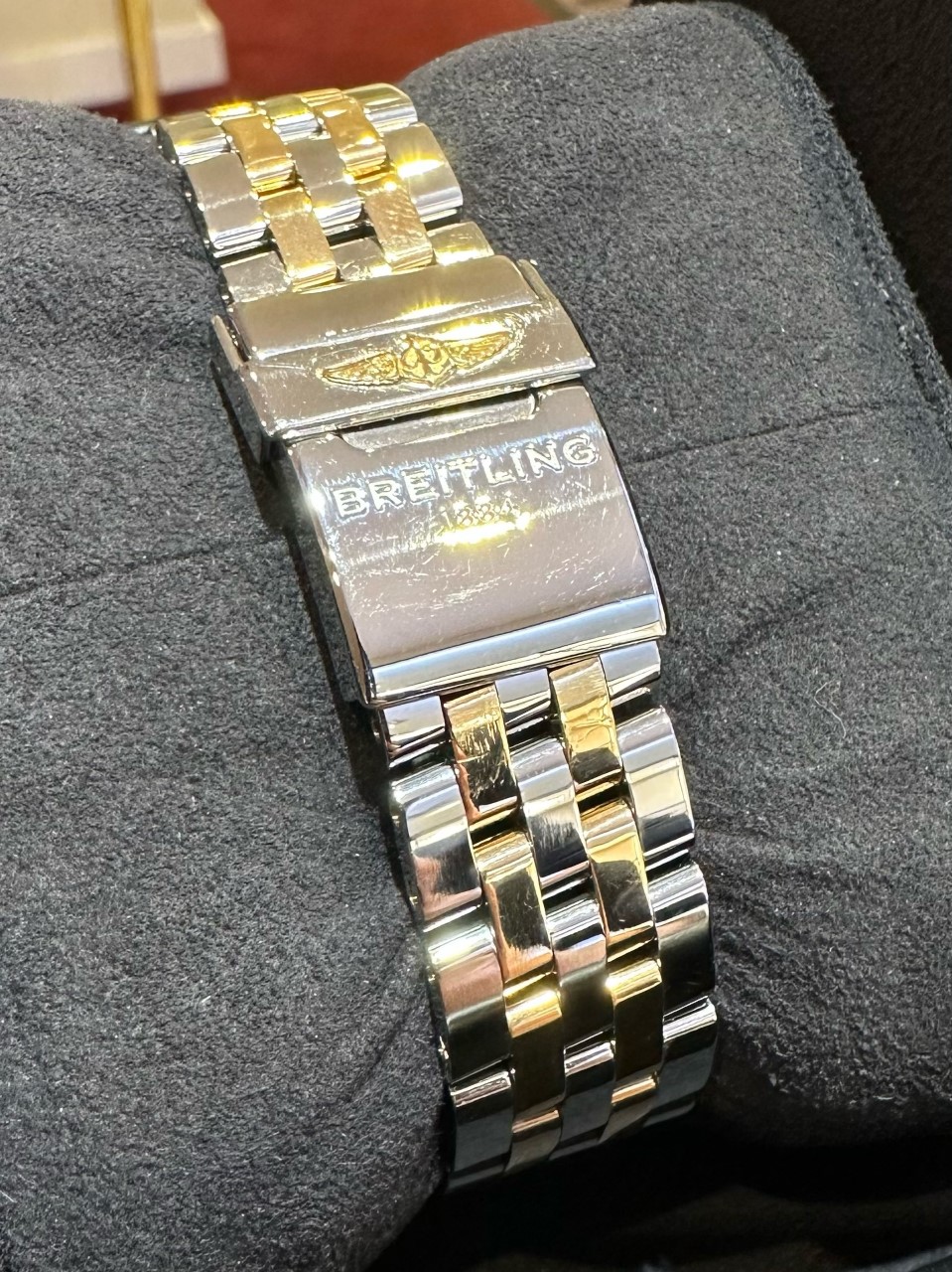 Breitling Galactic 36 Automatic C37330 Thumbnail 3