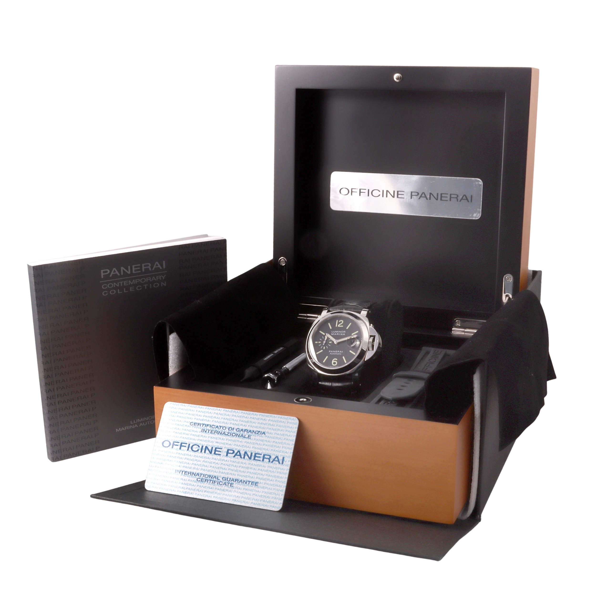 Panerai Luminor Marina PAM00104 Thumbnail 6
