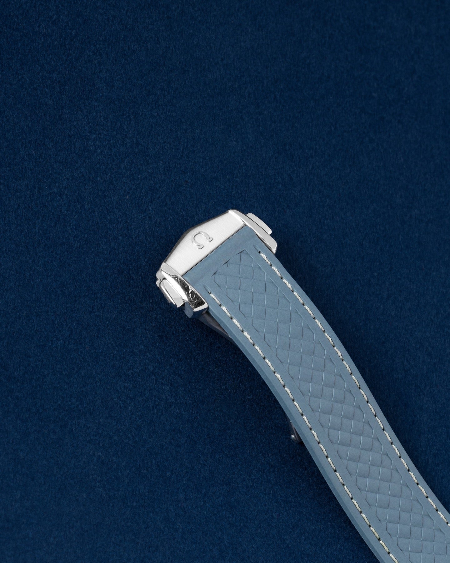 Omega Aqua Terra 150m Gents 220.12.41.21.03.005 Thumbnail 3