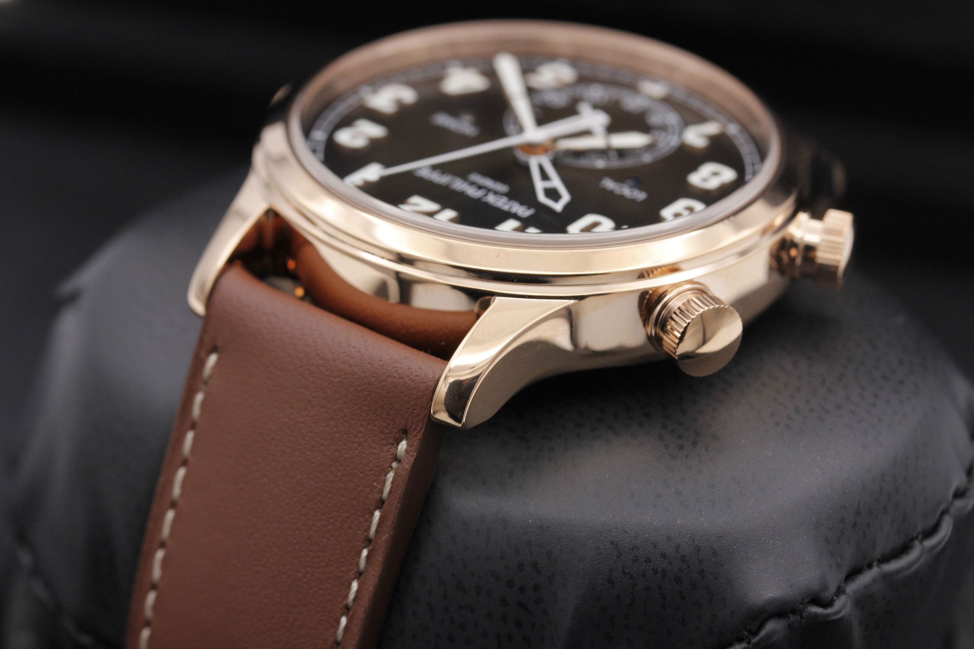 Patek Philippe Complications 5524R-001 Thumbnail 2