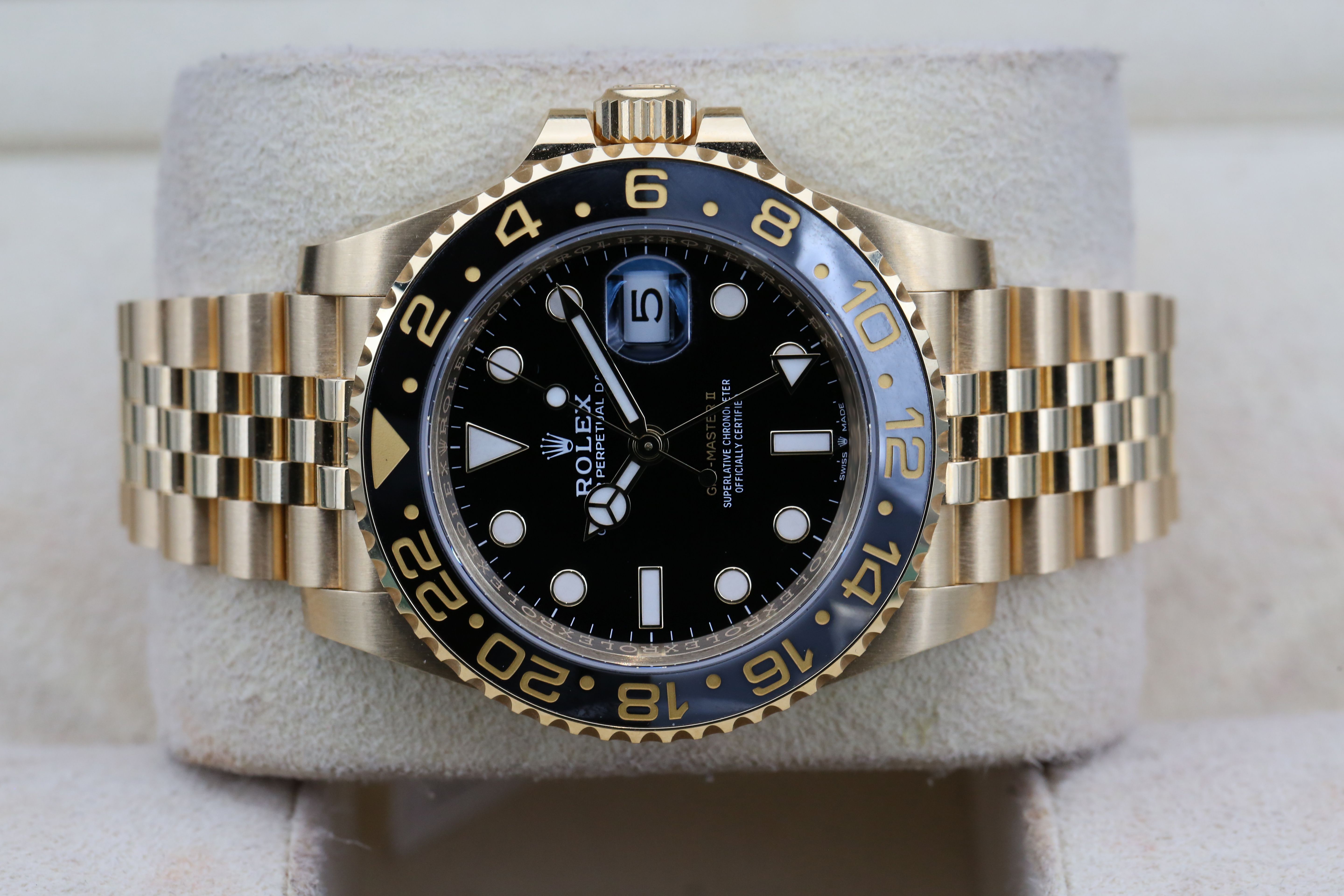 Rolex GMT Master II 126718 GRNR Thumbnail 6