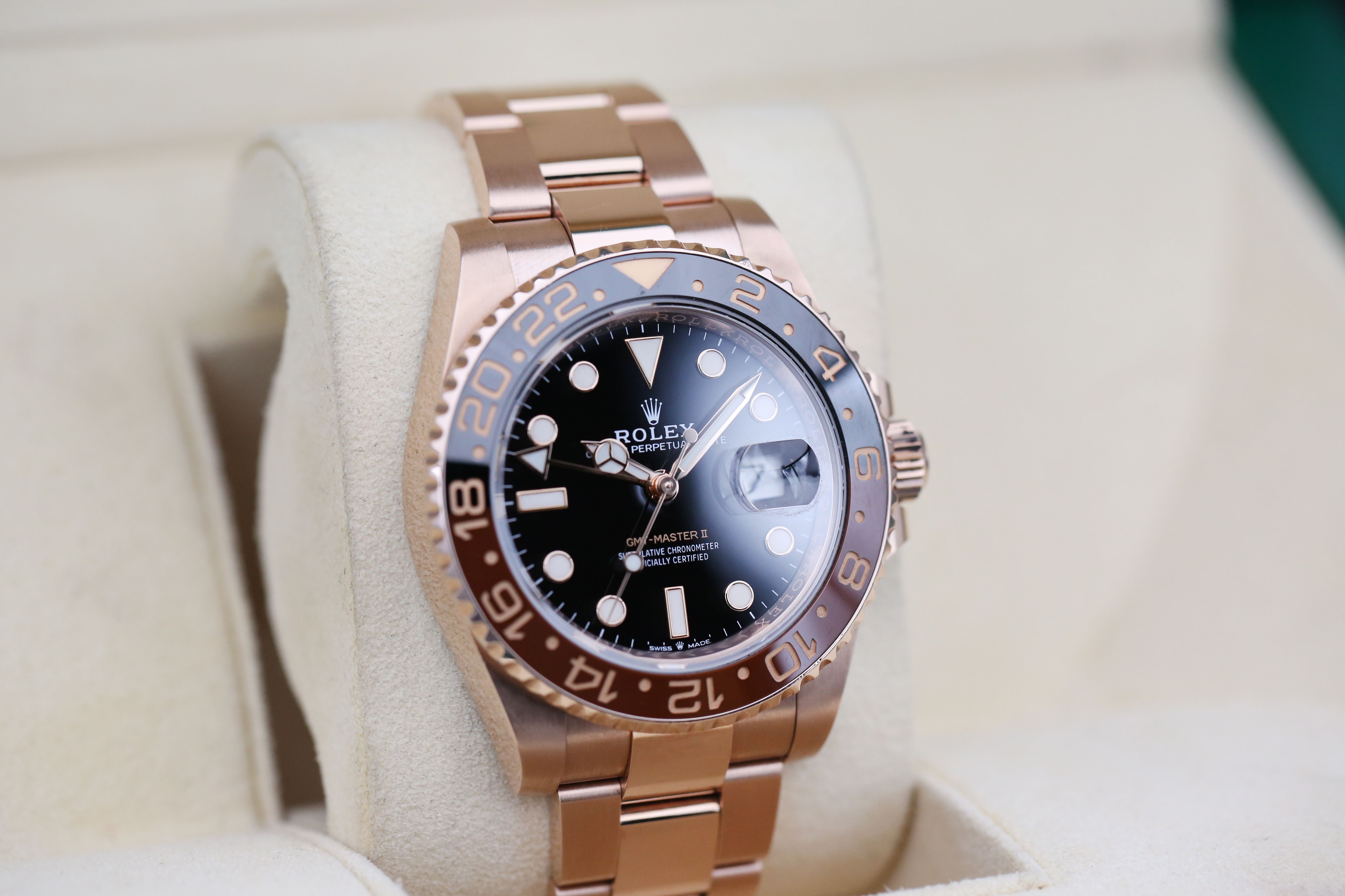 Rolex GMT Master II 126715 CHNR Thumbnail 2