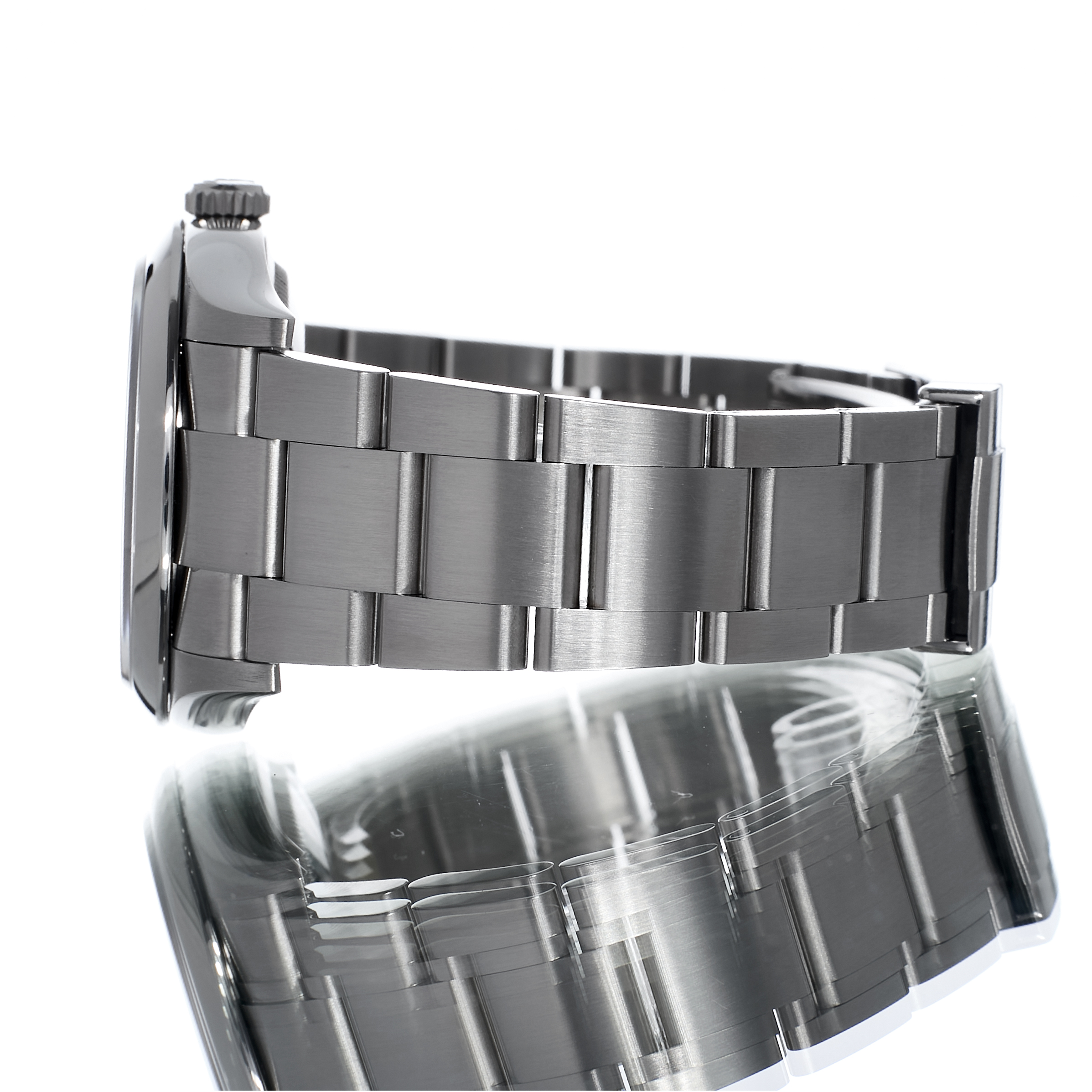 Rolex Oyster Perpetual 126000 Thumbnail 2