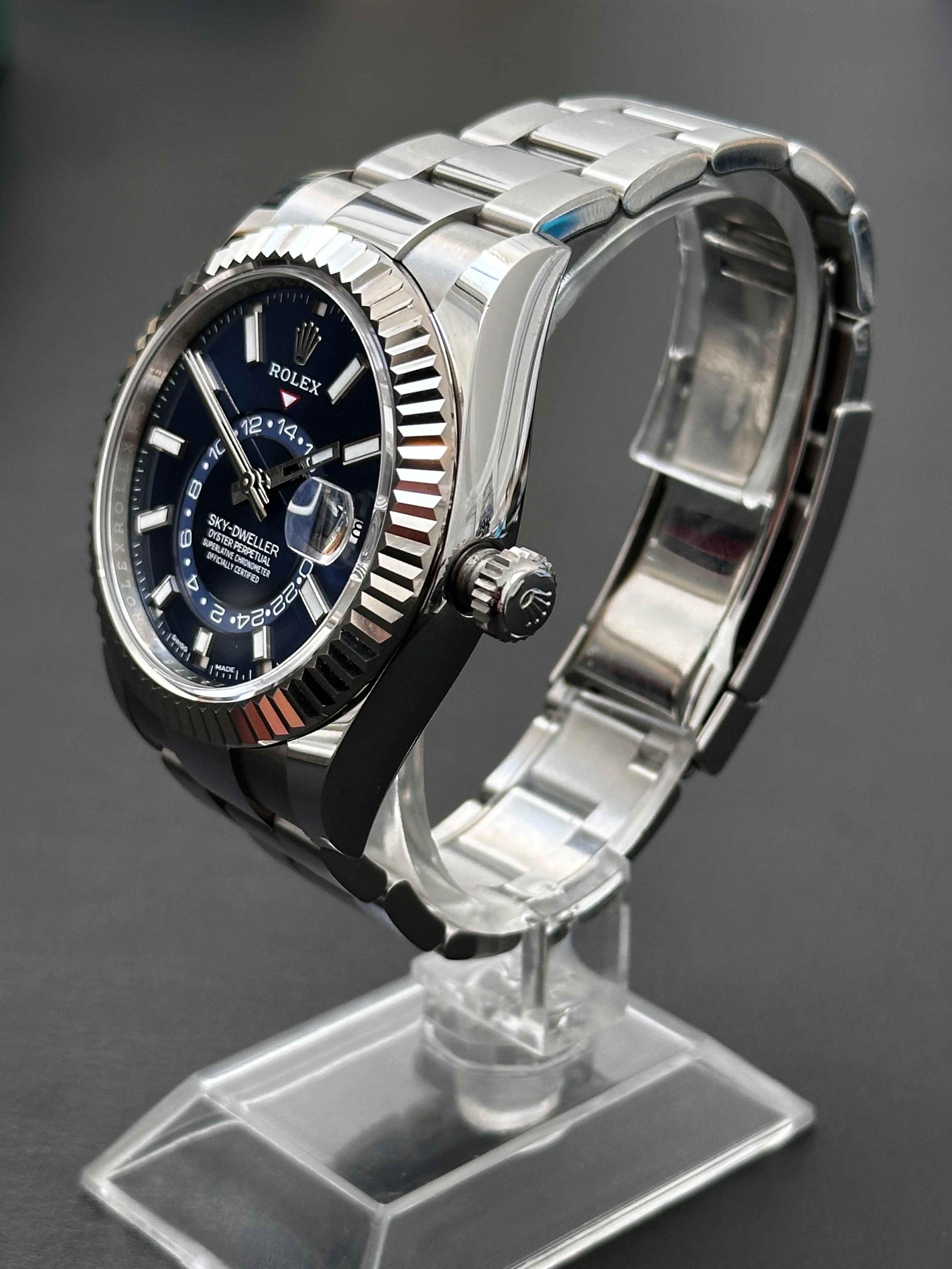 Rolex Sky-Dweller 326934 Thumbnail 3