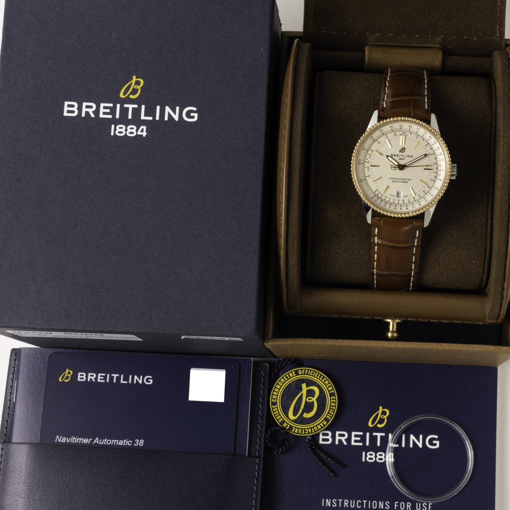 Breitling Navitimer Automatic 38 U17325 Thumbnail 5