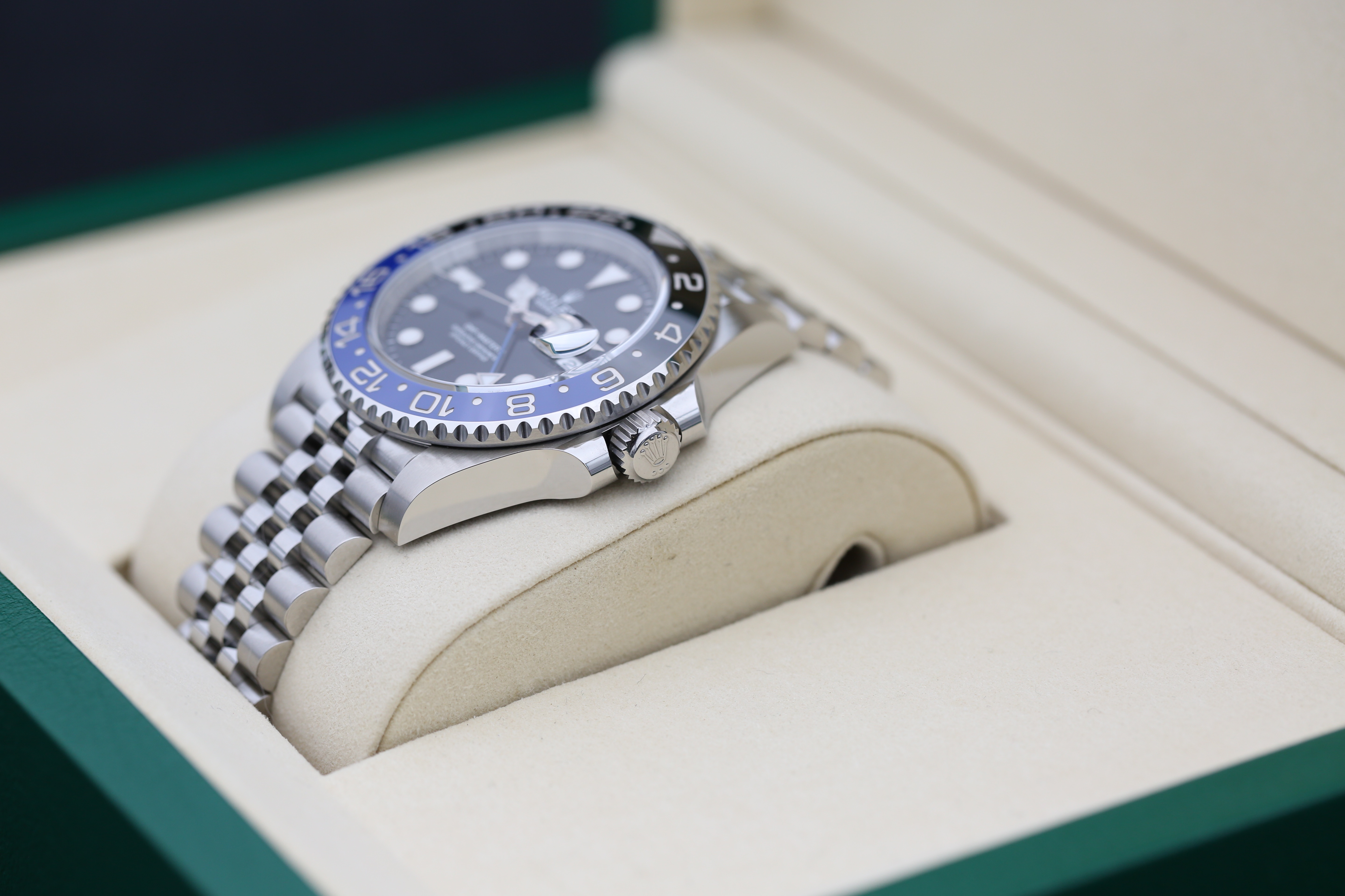 Rolex GMT Master II 126710 BLNR Thumbnail 6