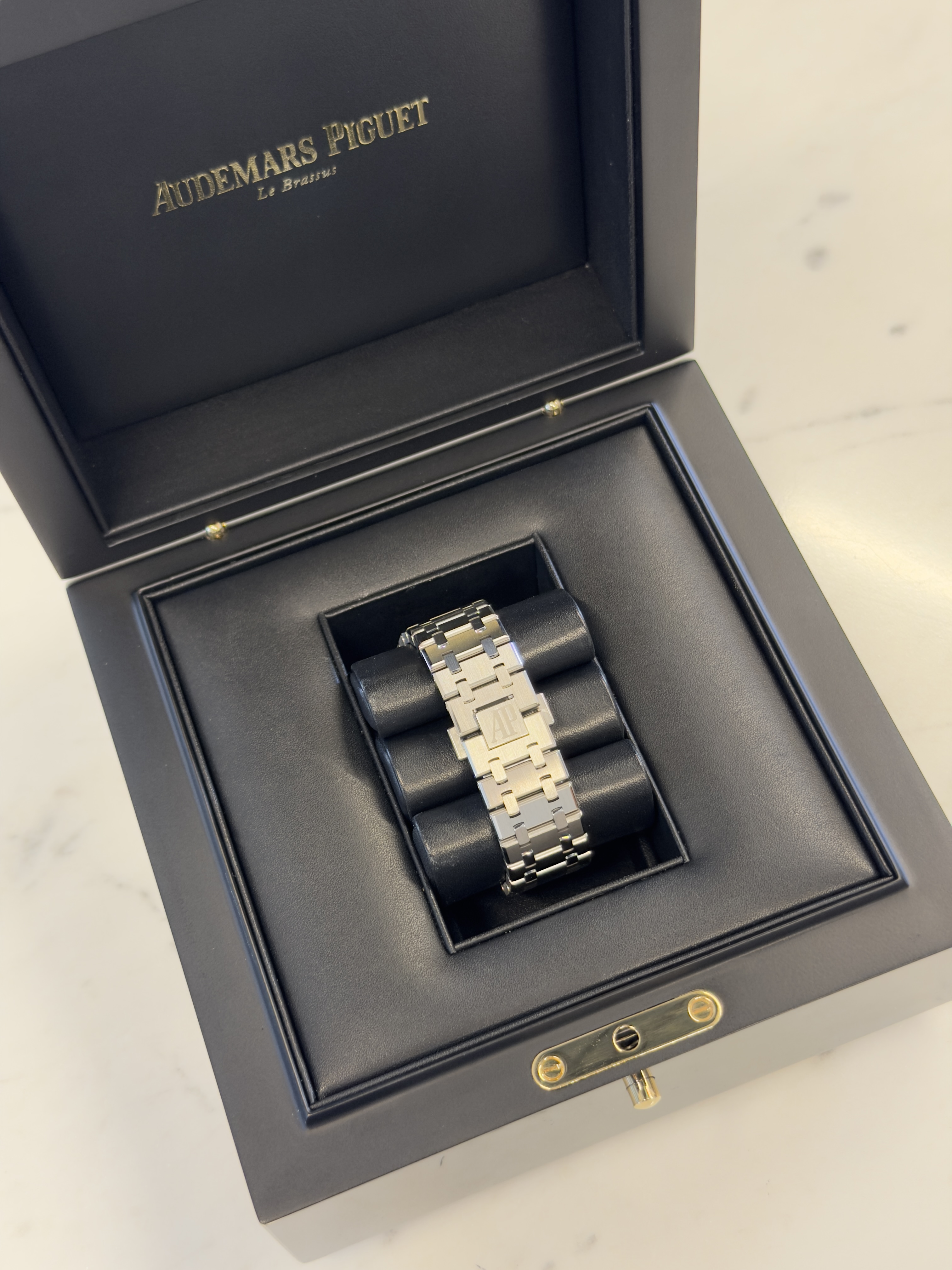 Audemars Piguet Royal Oak 15500ST.OO.1220ST.02 Thumbnail 6