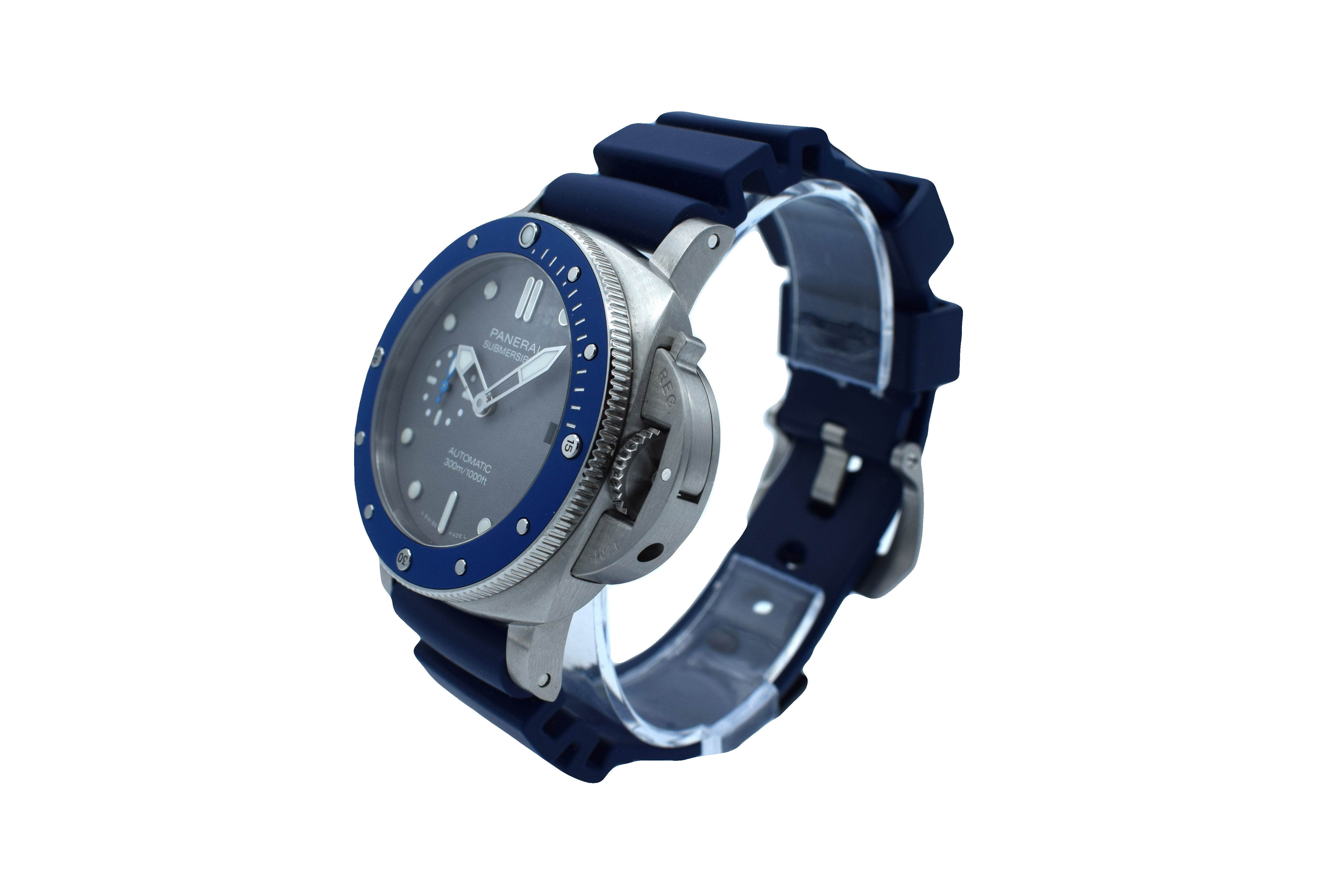 Panerai Submersible PAM00959 Thumbnail 2