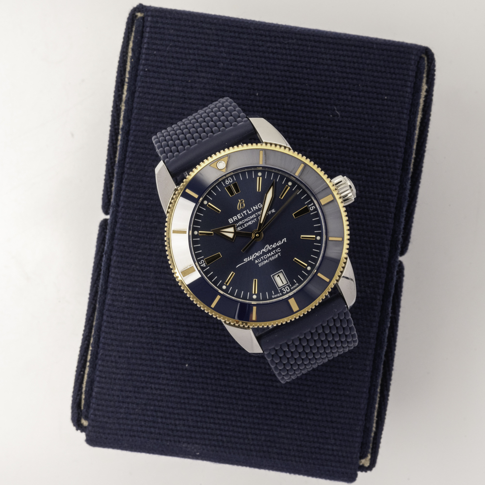 Breitling SuperOcean Heritage B20 Automatic 42 UB2010 Thumbnail 7