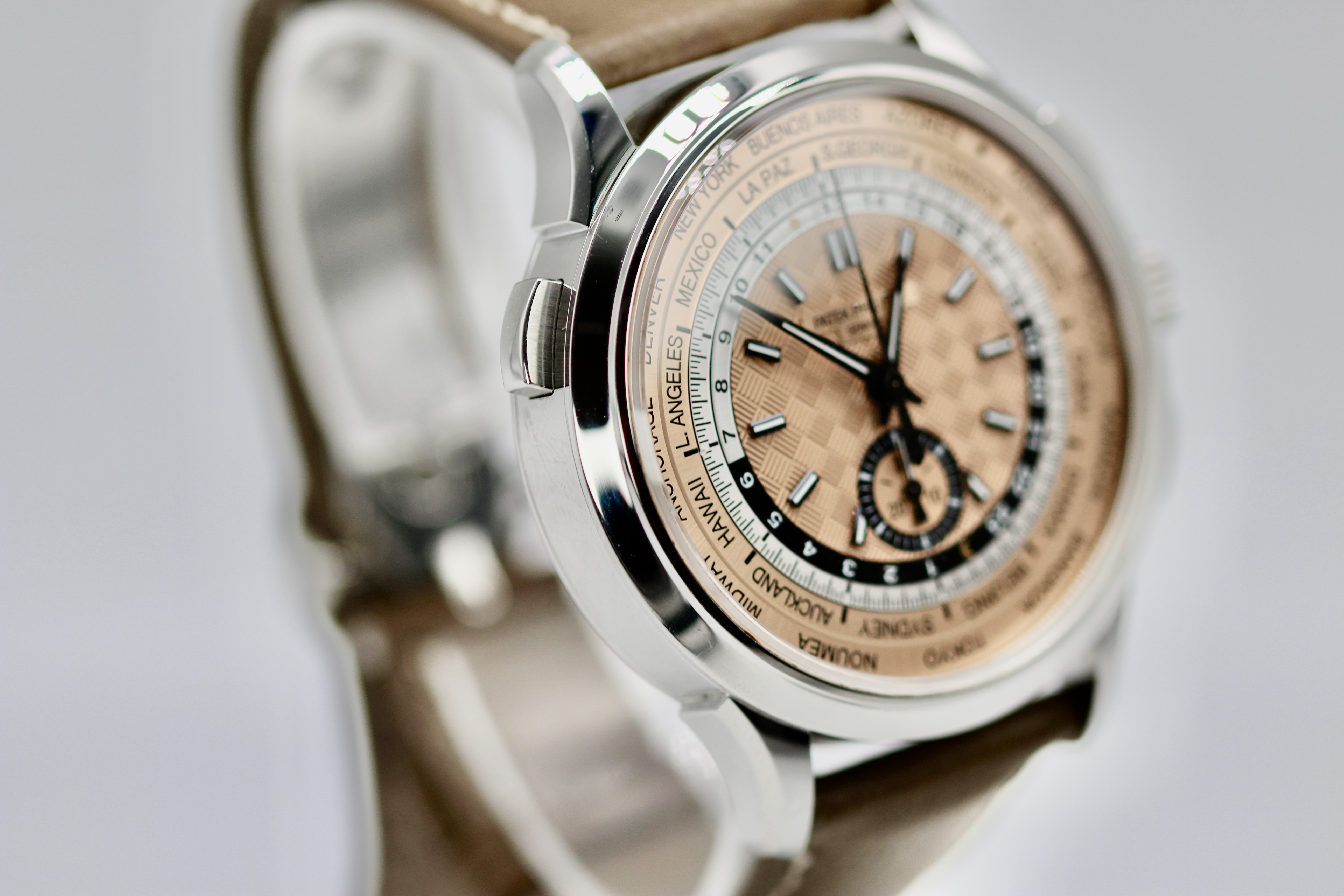 Patek Philippe Complications 5935A-001 Thumbnail 3
