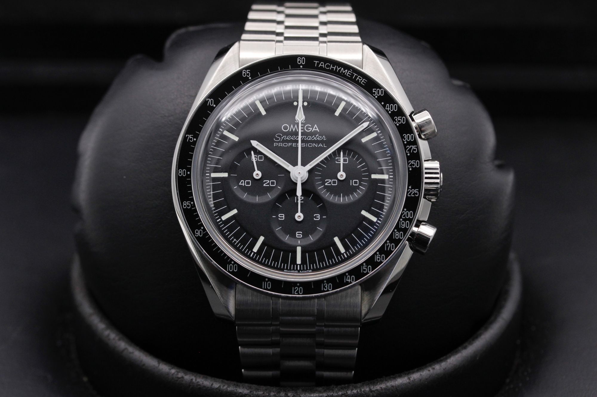 Omega Speedmaster Moonwatch Professional 310.30.42.50.01.001 Thumbnail 1
