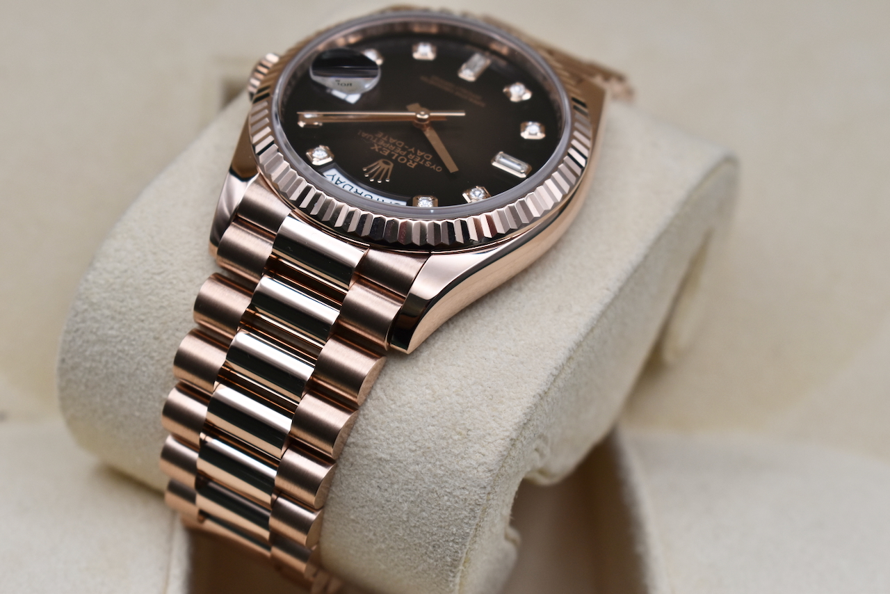 Rolex Day-Date 36 128235 Thumbnail 4