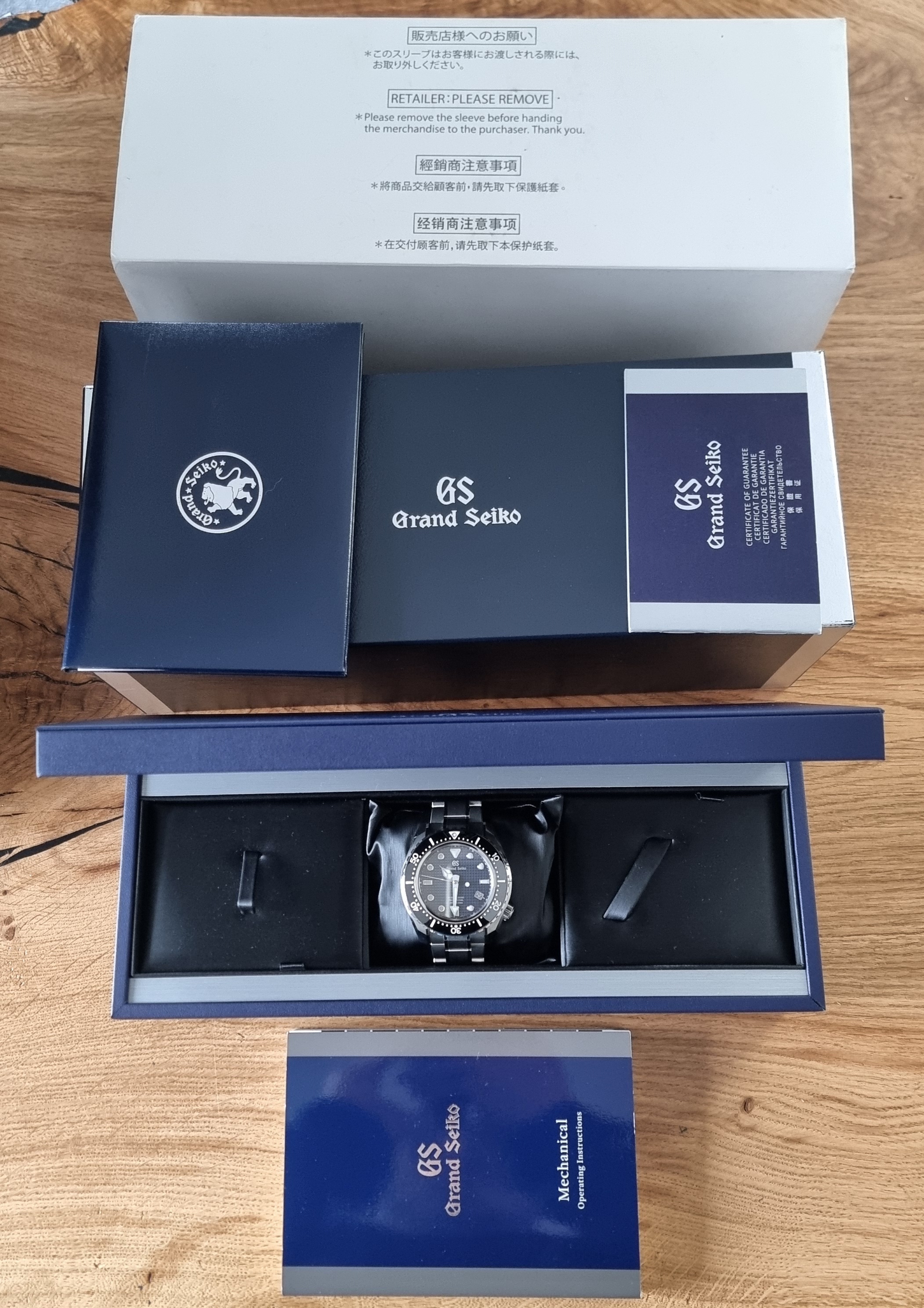 Grand Seiko Sport Collection SBGH257 Thumbnail 5